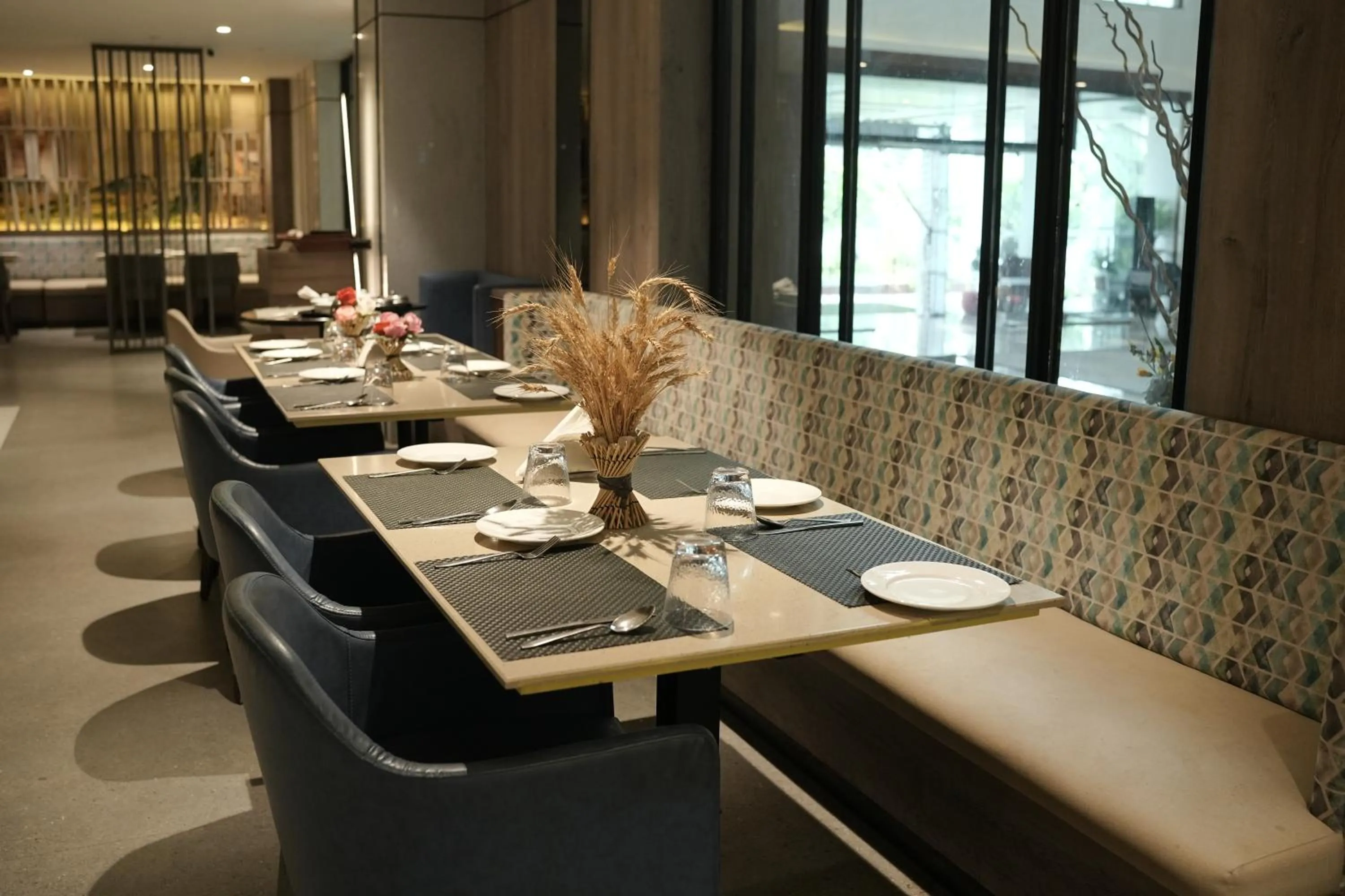 Restaurant/places to eat in Grand Sarovar Portico, Latur