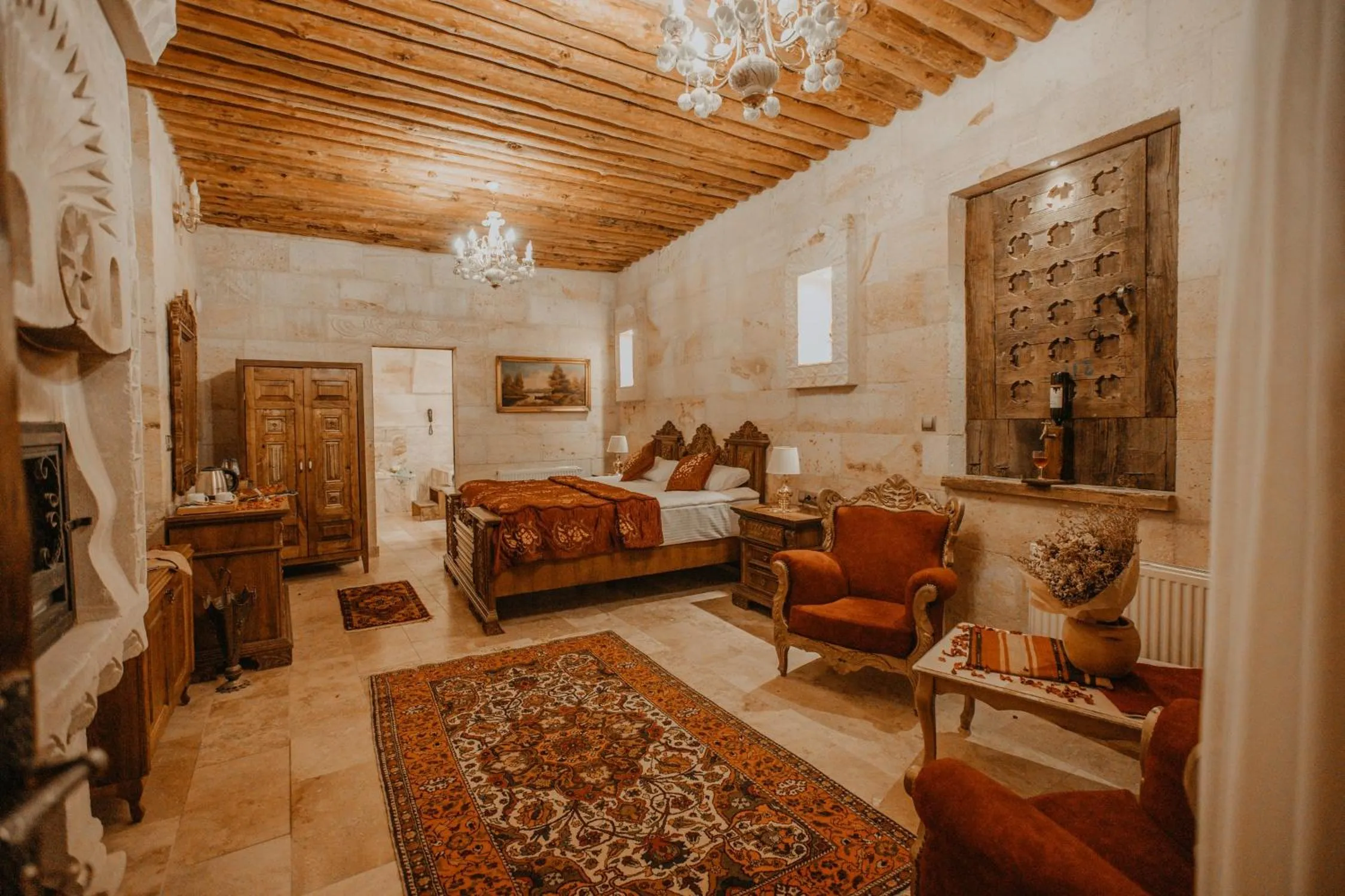 Photo of the whole room, Bed in Serenus Cave Suites