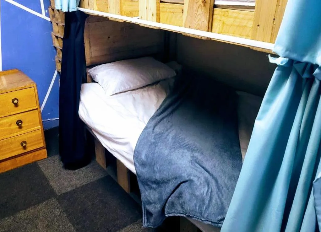 bunk bed, Bed in Sunset beach backpackers