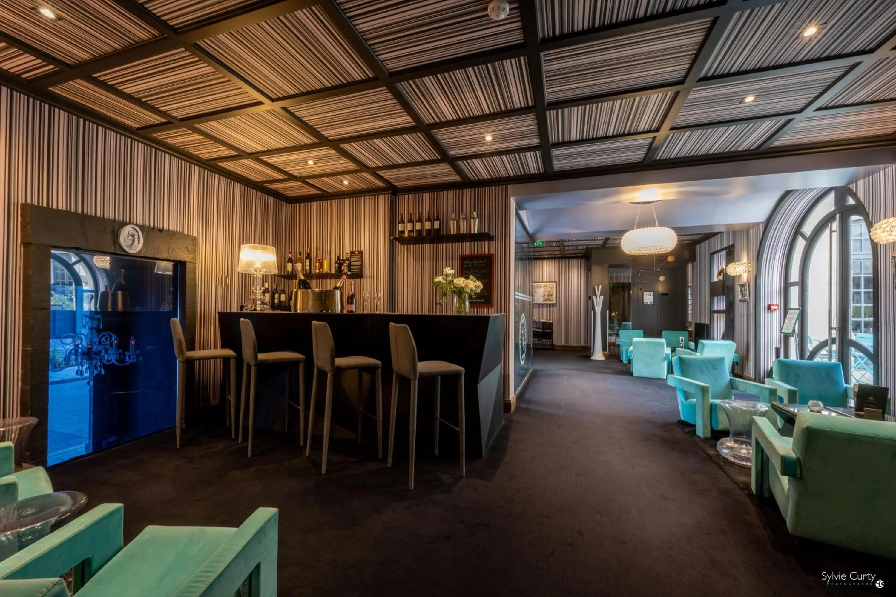 Property building in Hôtel La Monnaie Arty & Spa