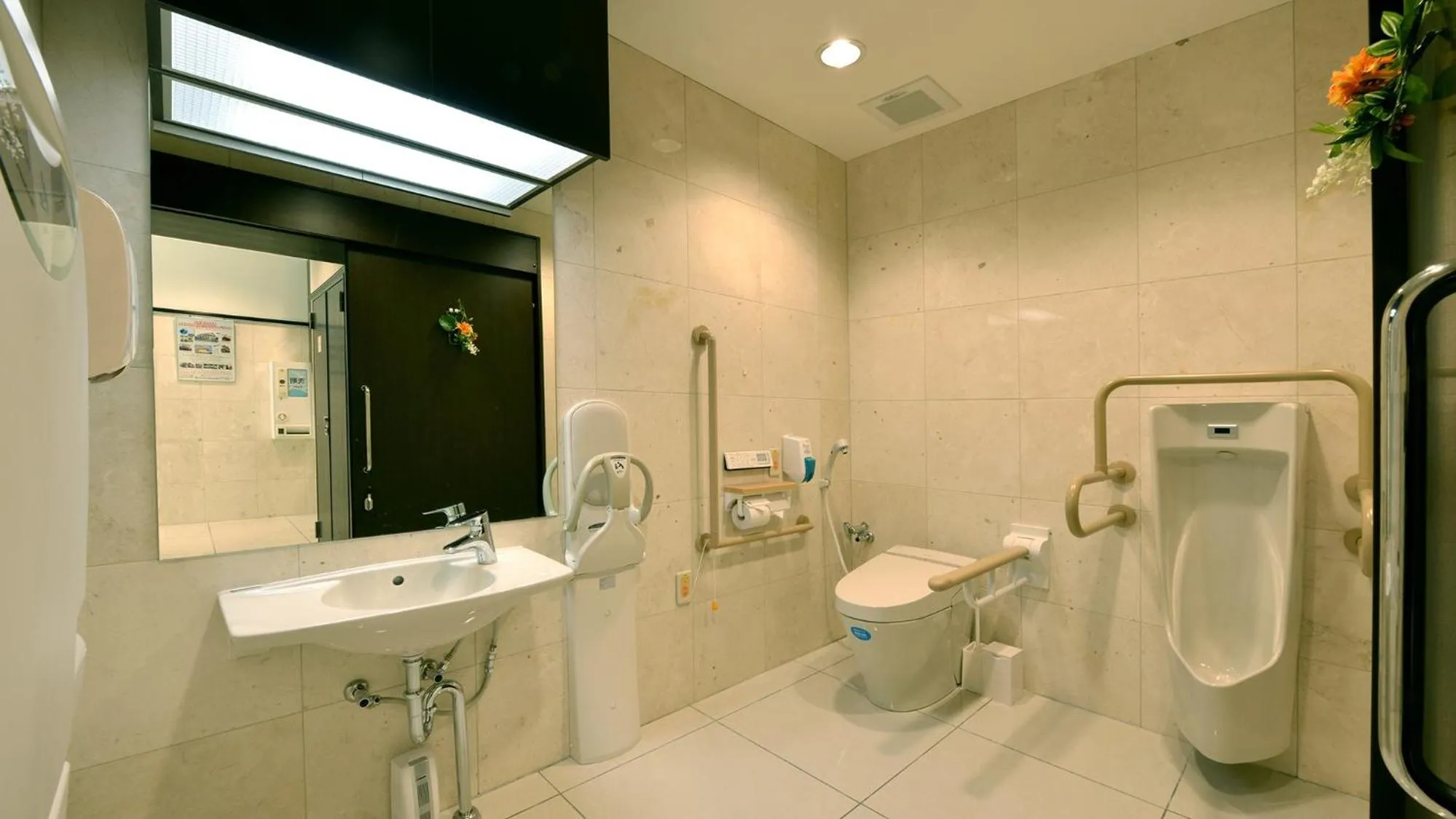 Bathroom in Toyoko Inn Saitama Iwatsuki Ekimae