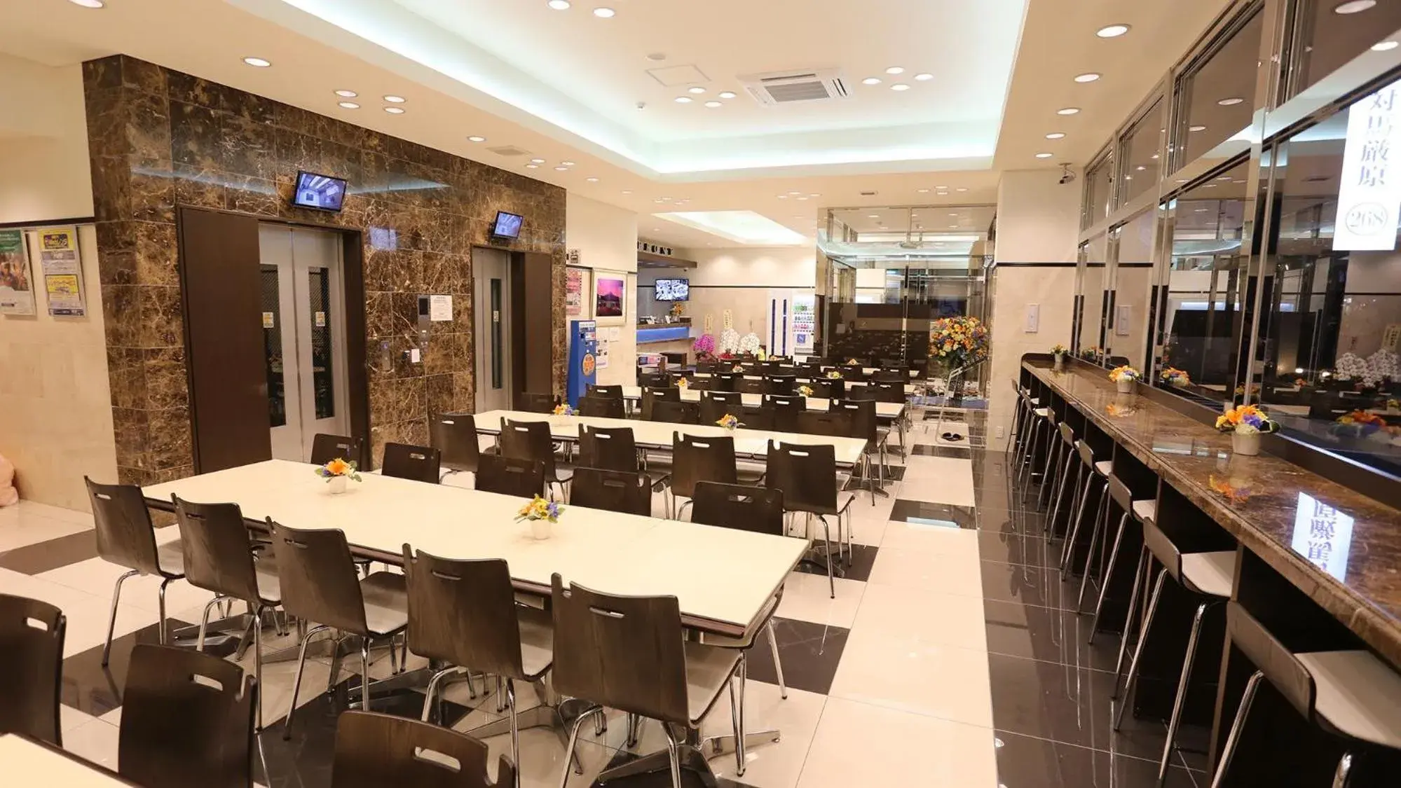 Lobby or reception in Toyoko Inn Tsushima Izuhara Lobby or reception in Toyoko Inn Tsushima Izuhara
