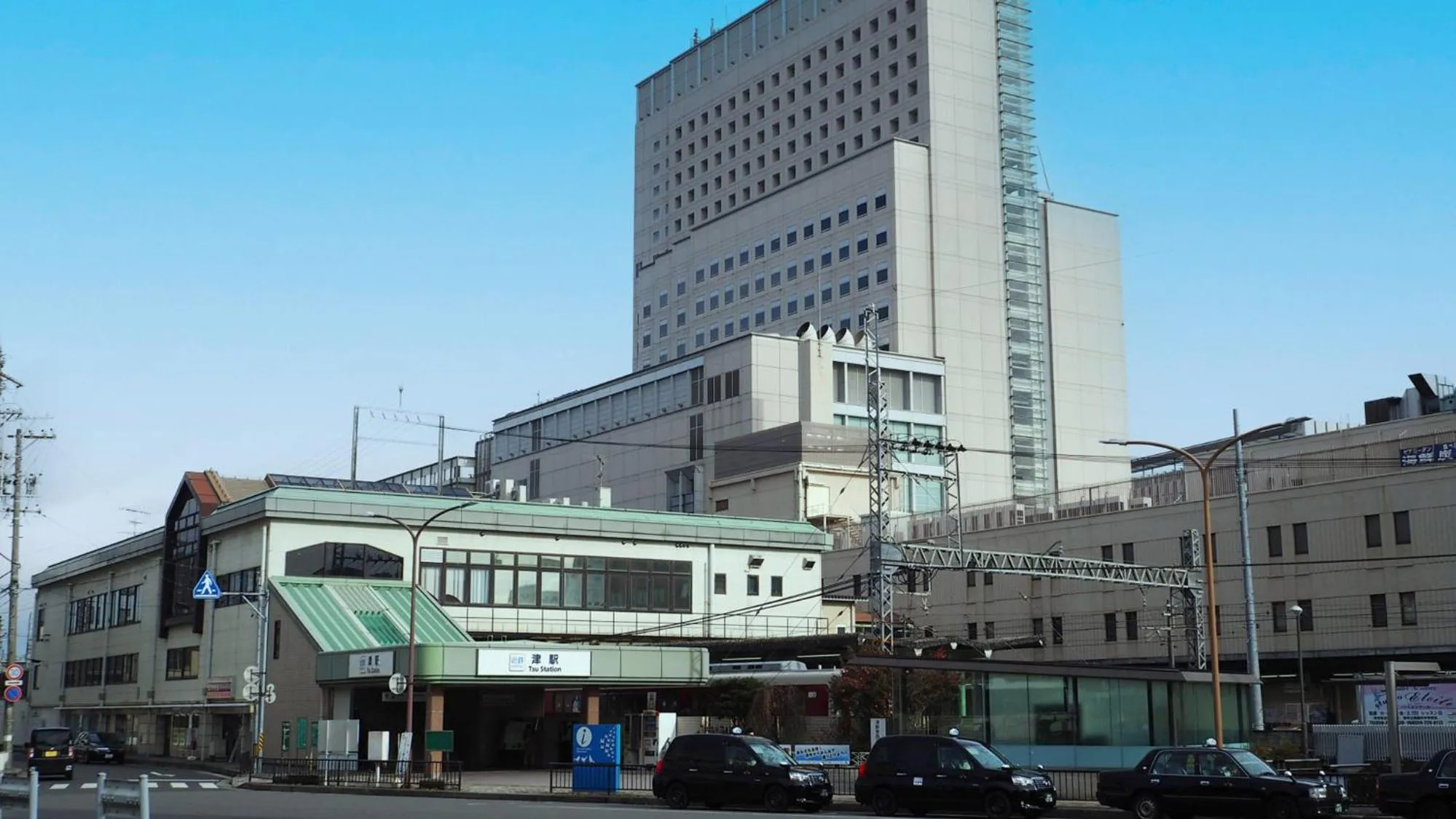 Nearby landmark in Toyoko Inn Tsu eki Nishi guchi