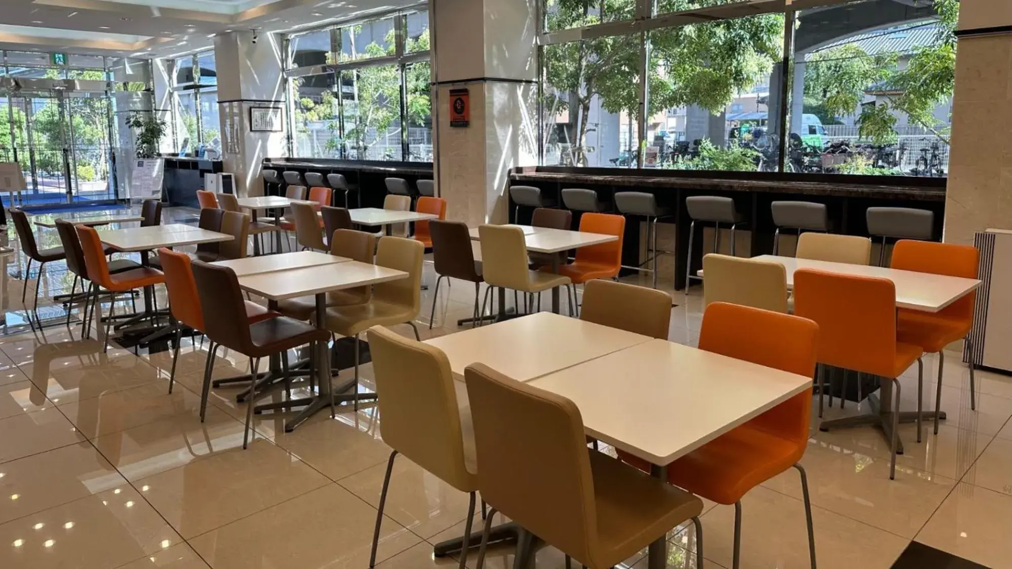 Lounge or bar in Toyoko Inn Tokyo Fuchu Nambu sen Minami tama Ekimae Lounge or bar in Toyoko Inn Tokyo Fuchu Nambu sen Minami tama Ekimae