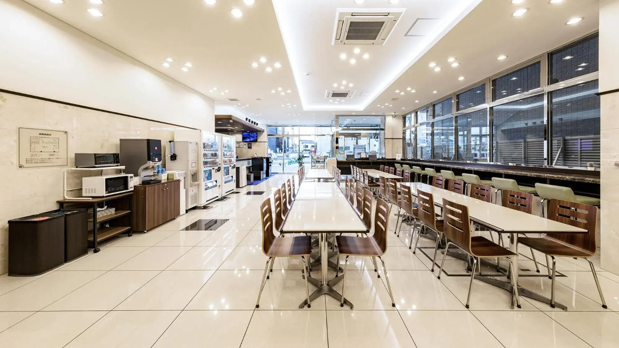 Lobby or reception in Toyoko Inn Meitetsu Chiryu Ekimae Lobby or reception in Toyoko Inn Meitetsu Chiryu Ekimae