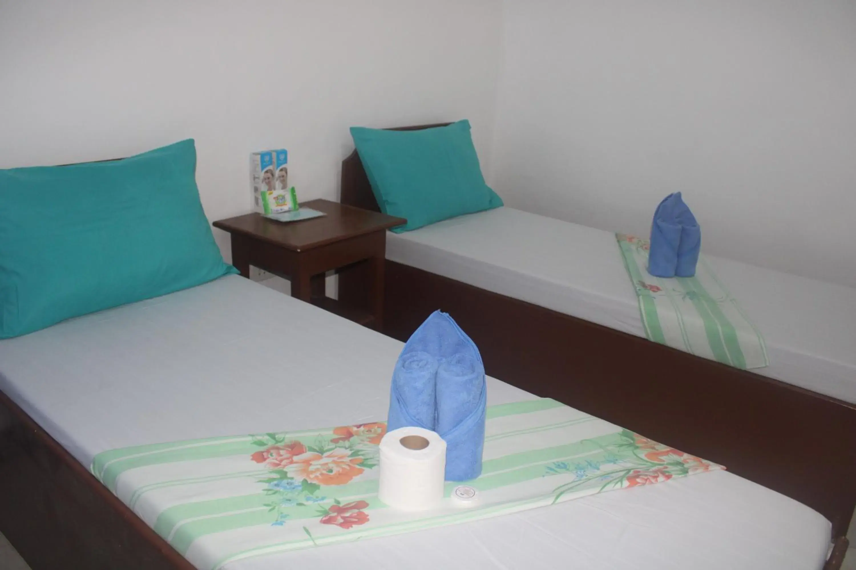 Double or Twin Room with Private Bathroom in Love Vega Hometel Double or Twin Room with Private Bathroom in Love Vega Hometel