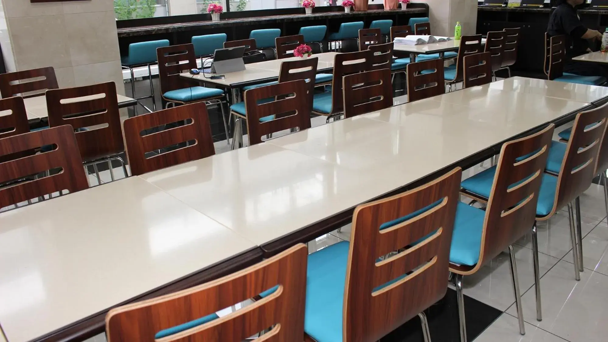 Lobby or reception in Toyoko Inn Fukuyama-eki Shinkansen Minami-guchi Lobby or reception in Toyoko Inn Fukuyama-eki Shinkansen Minami-guchi