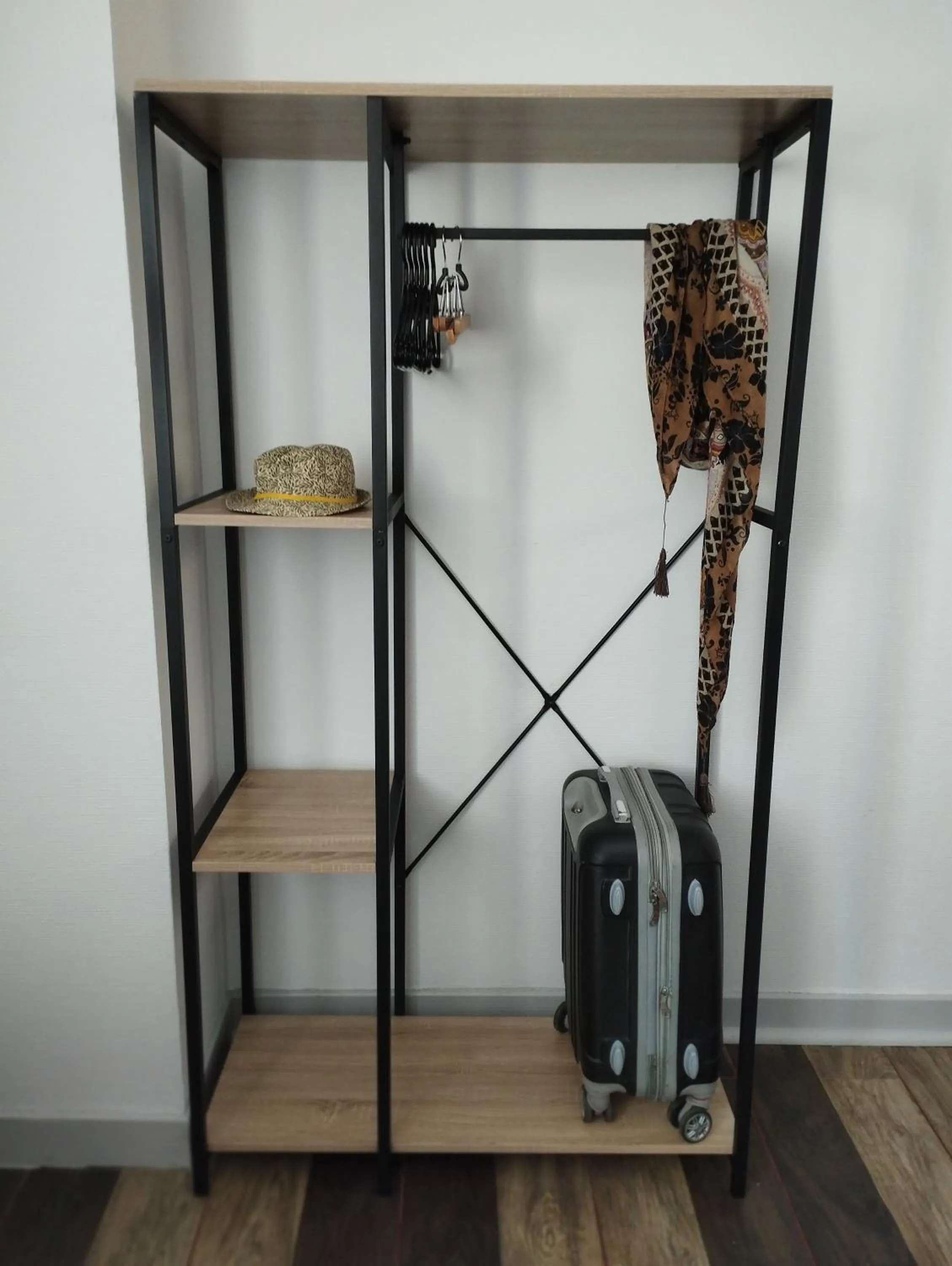 Bedroom in Brit Hotel L'Arrivée Guingamp