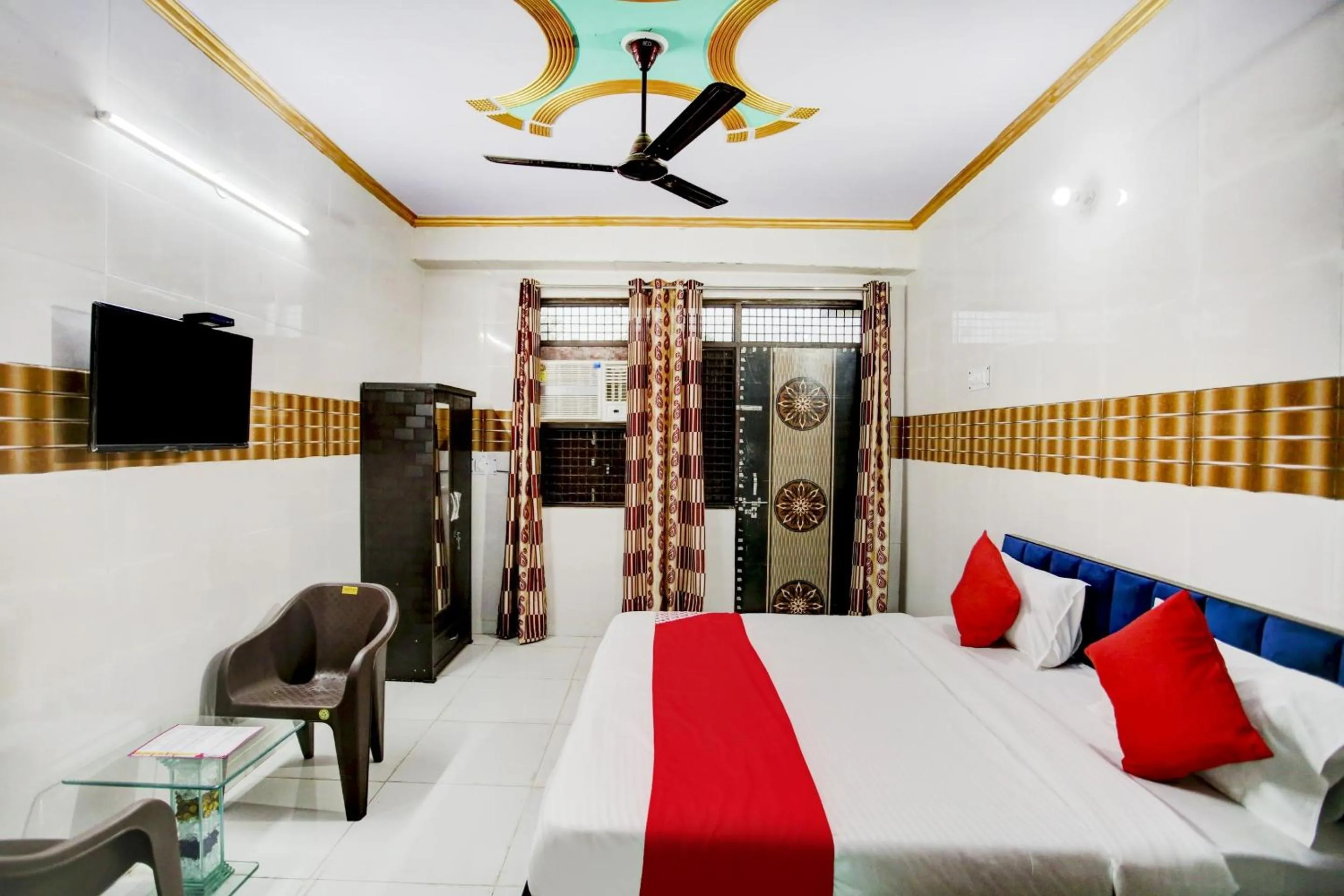 Bedroom in Hotel O by OYO DS Palace