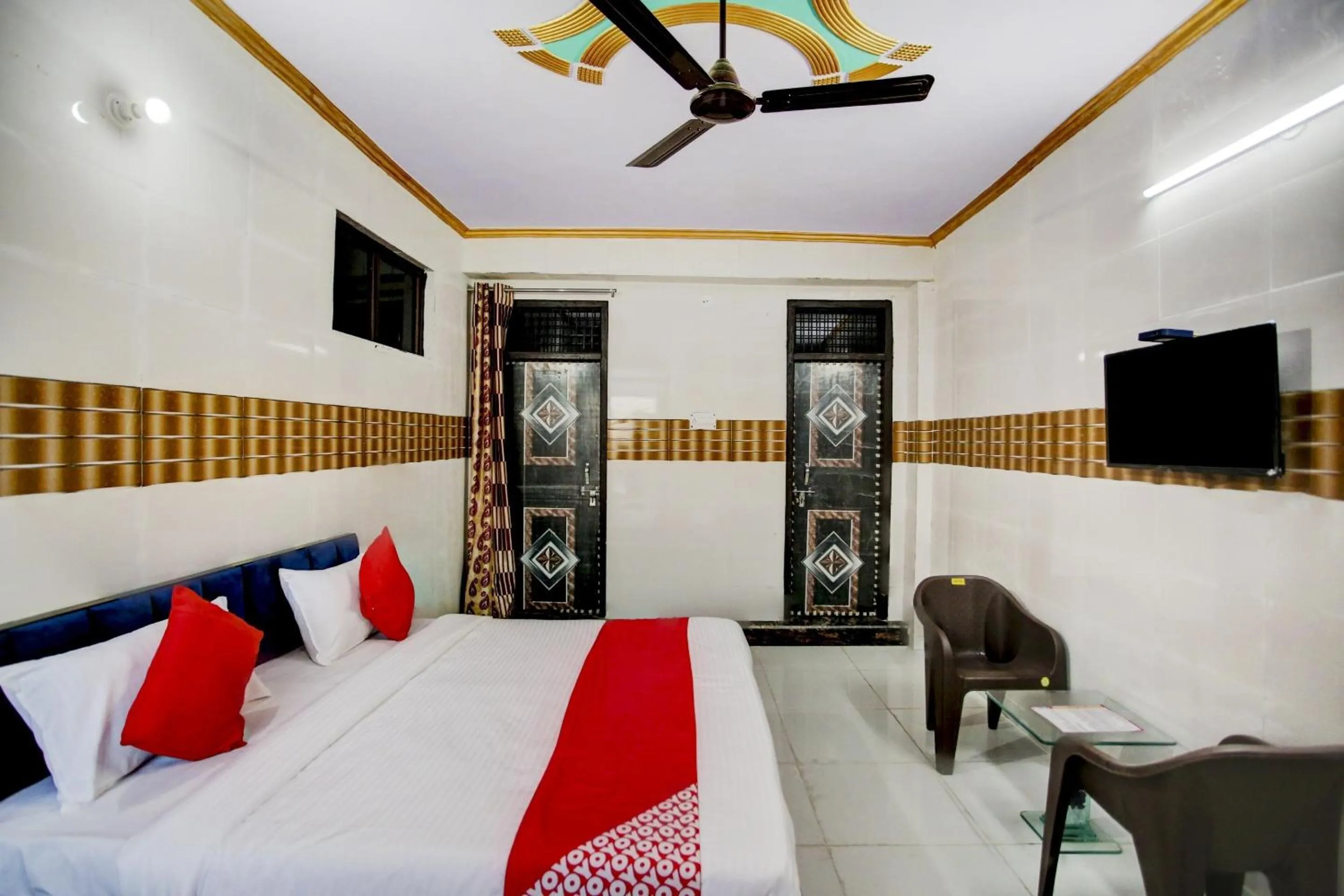 Bedroom, Bed in Hotel O by OYO DS Palace