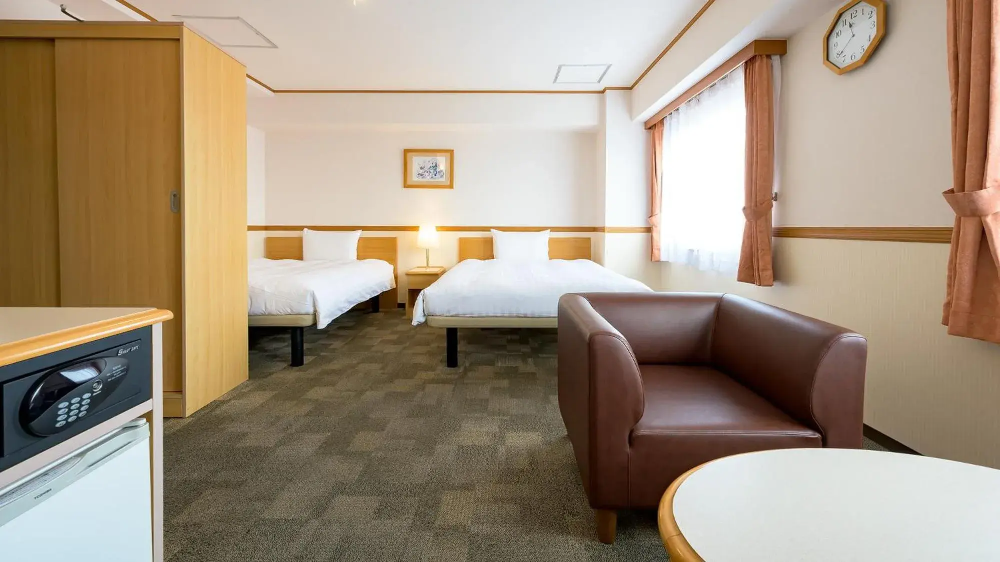 Bedroom, Bed in Toyoko Inn Gumma Ota eki Minami guchi Bedroom, Bed in Toyoko Inn Gumma Ota eki Minami guchi