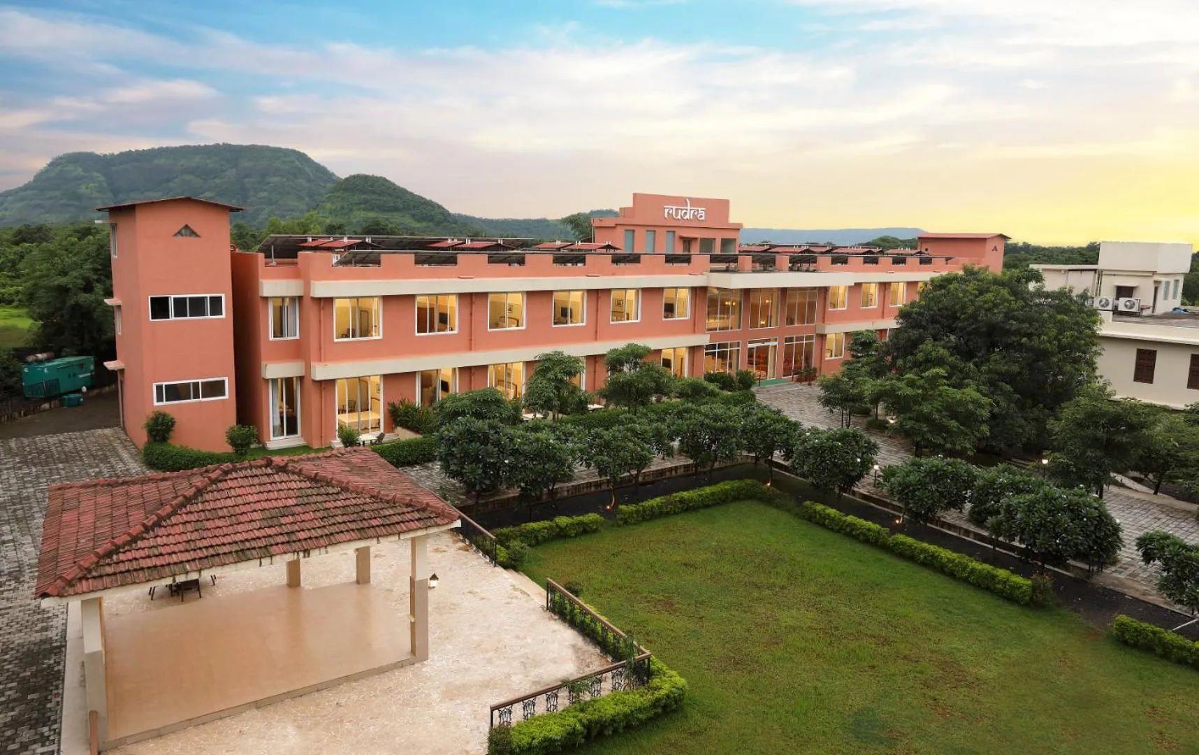 juSTa Rudra Resort & Spa