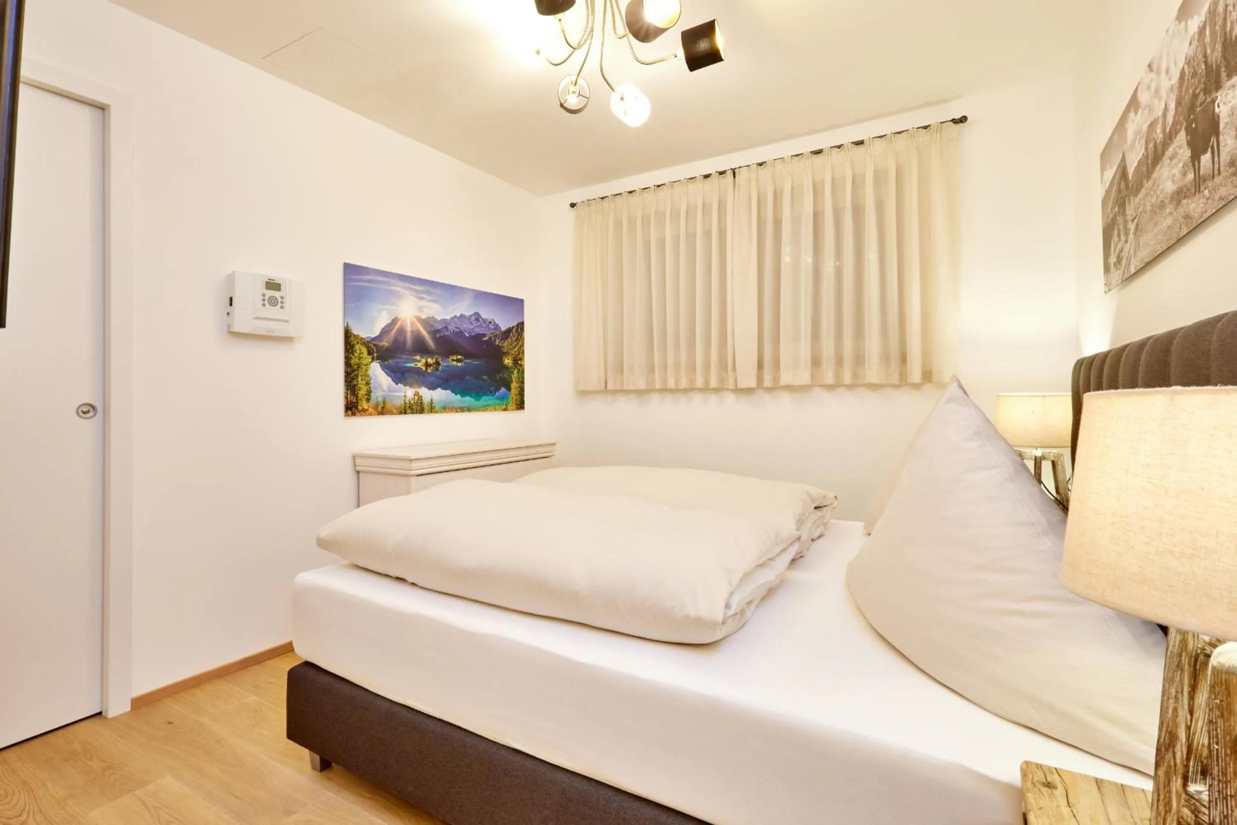 Bedroom, Bed in BergJuwel
