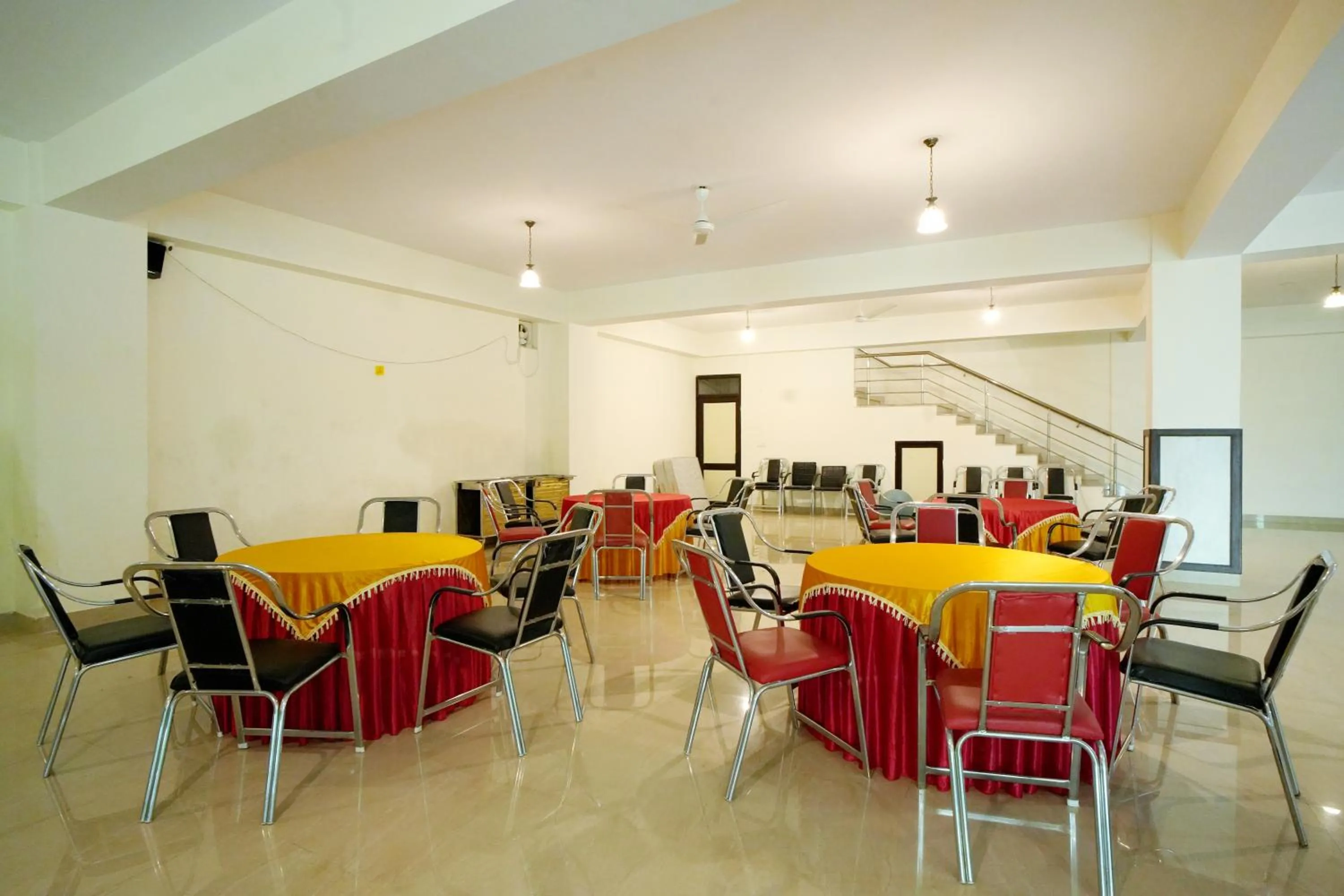 Banquet/Function facilities in Pineland Resorts & Chalets Kasauli