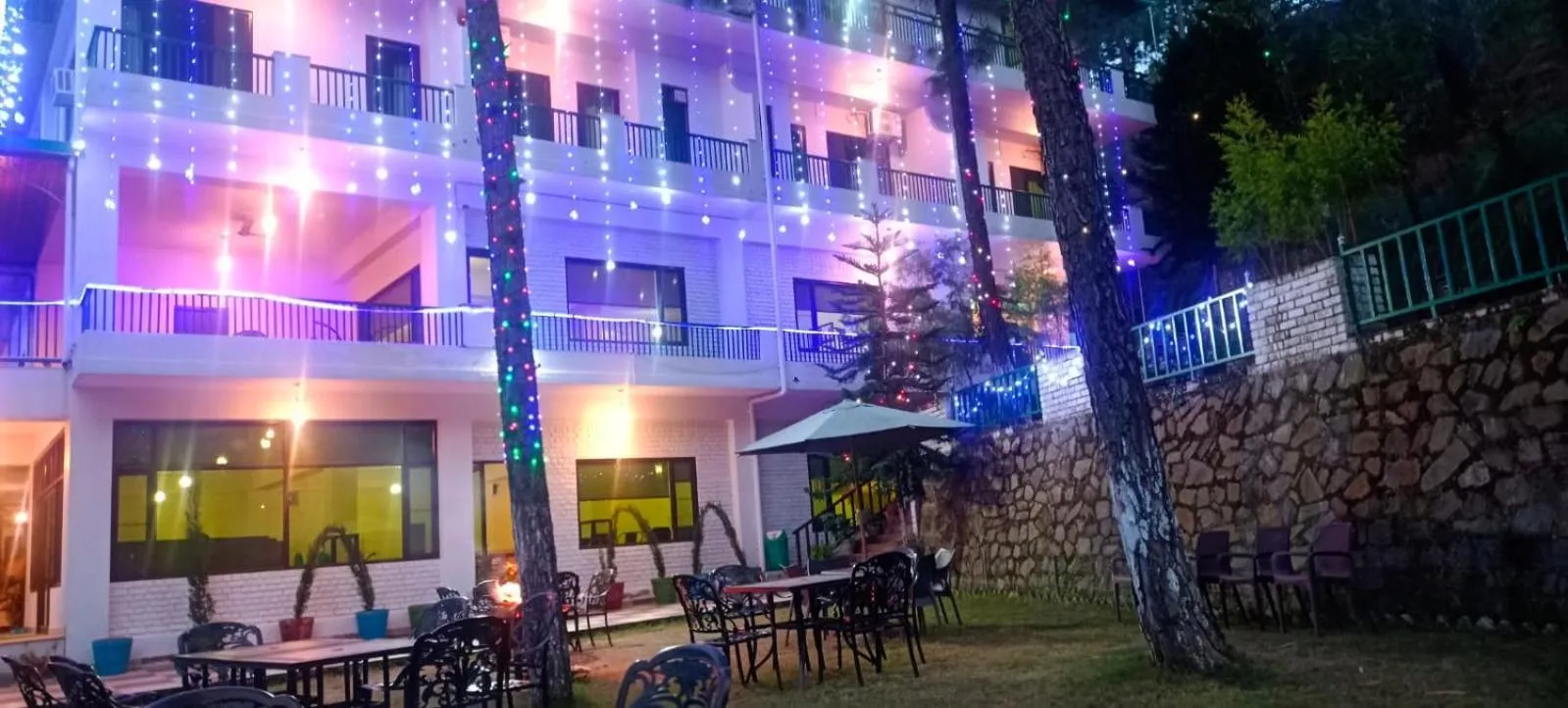 Pineland Resorts & Chalets Kasauli