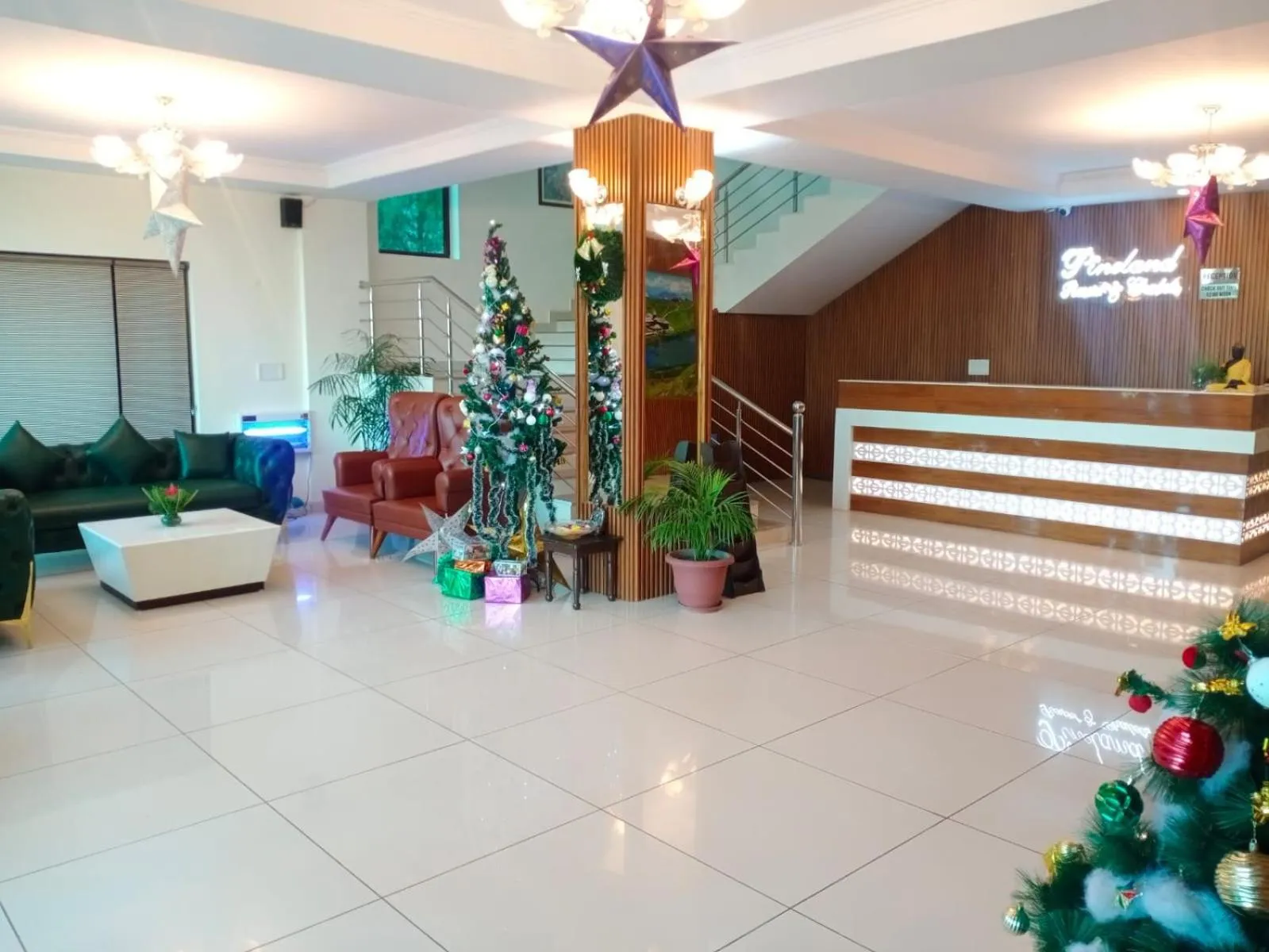 Pineland Resorts & Chalets Kasauli