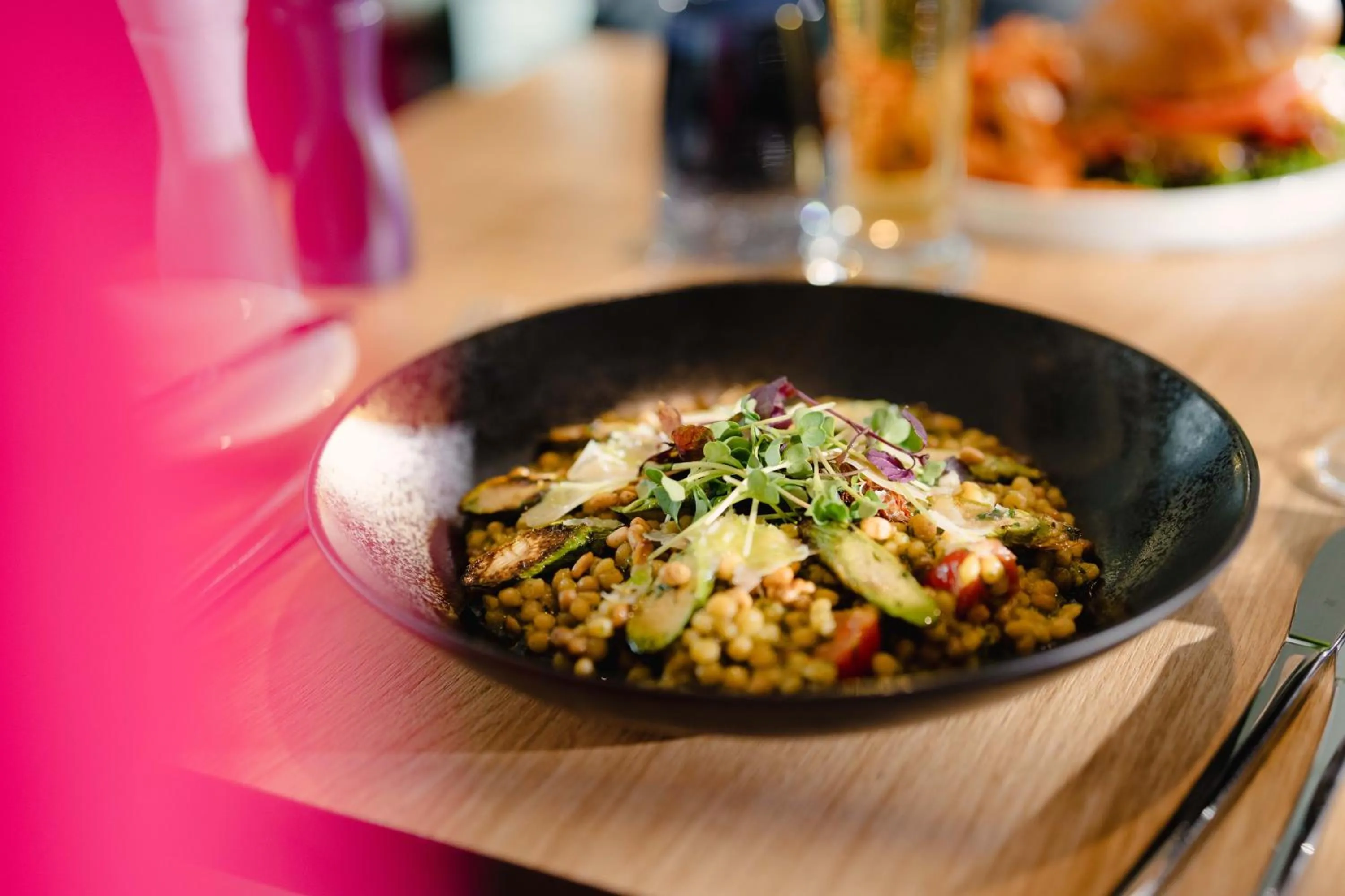 Restaurant/places to eat in GREFIS Hotel München-Gräfelfing