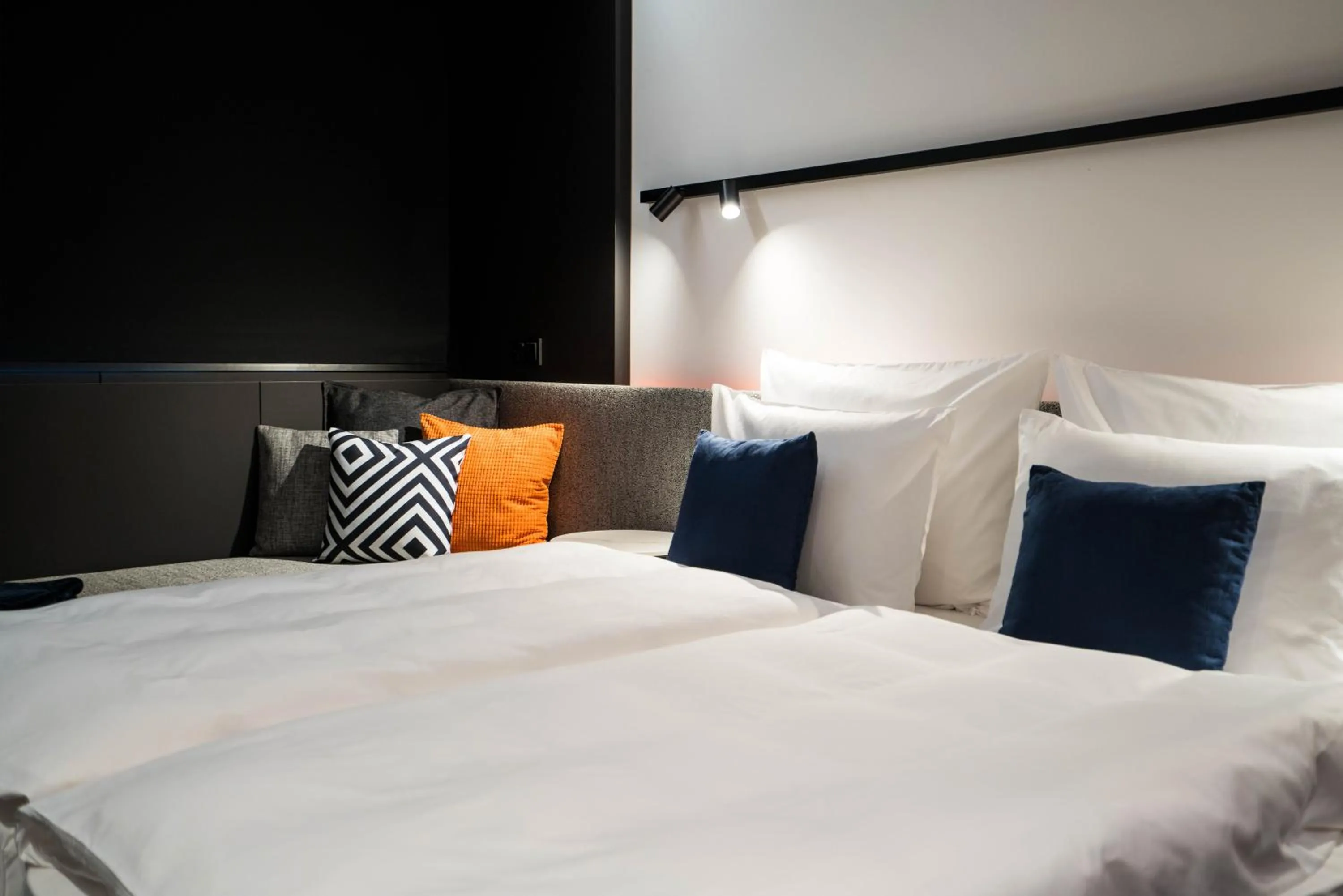 Photo of the whole room, Bed in GREFIS Hotel München-Gräfelfing