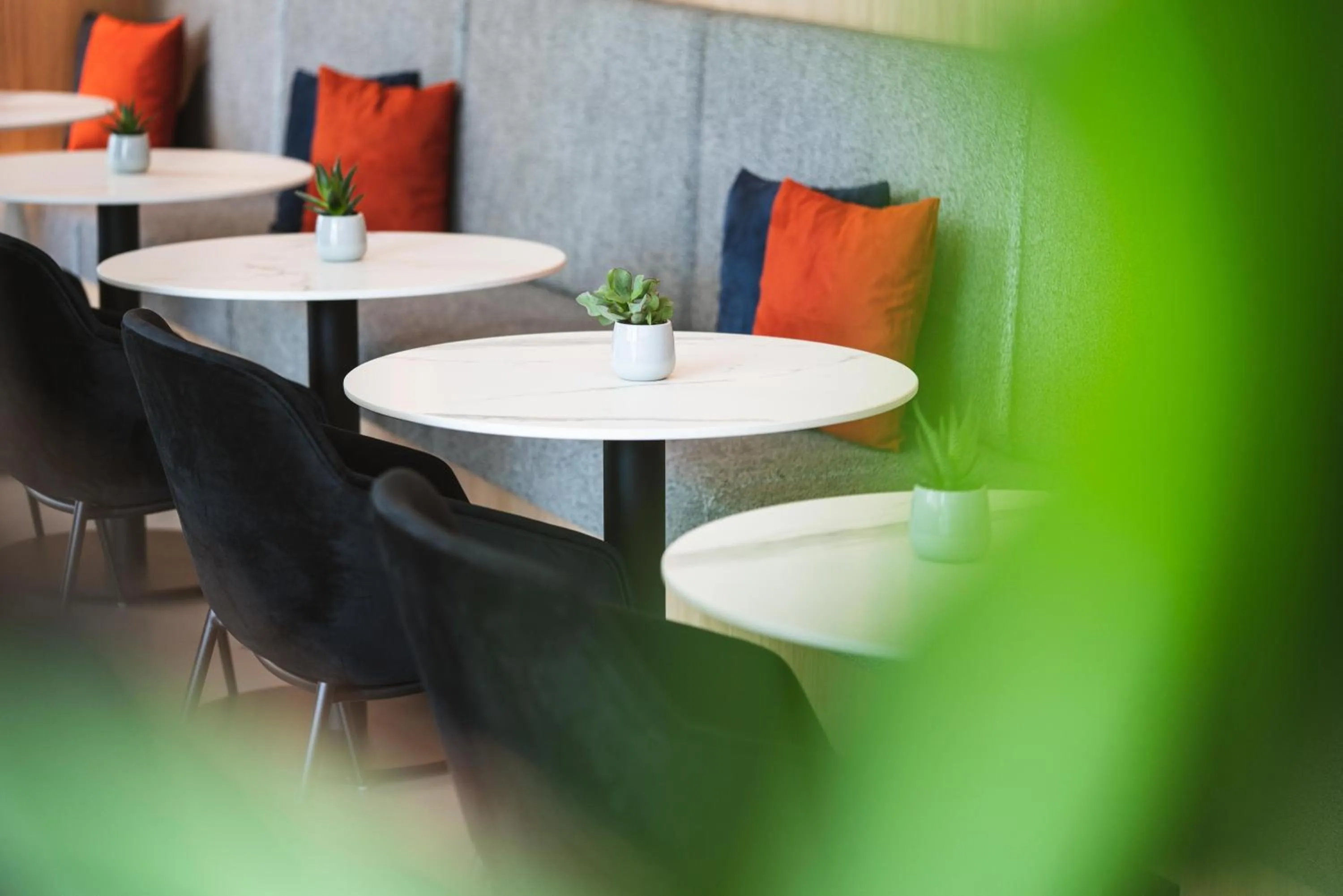 Seating area in GREFIS Hotel München-Gräfelfing