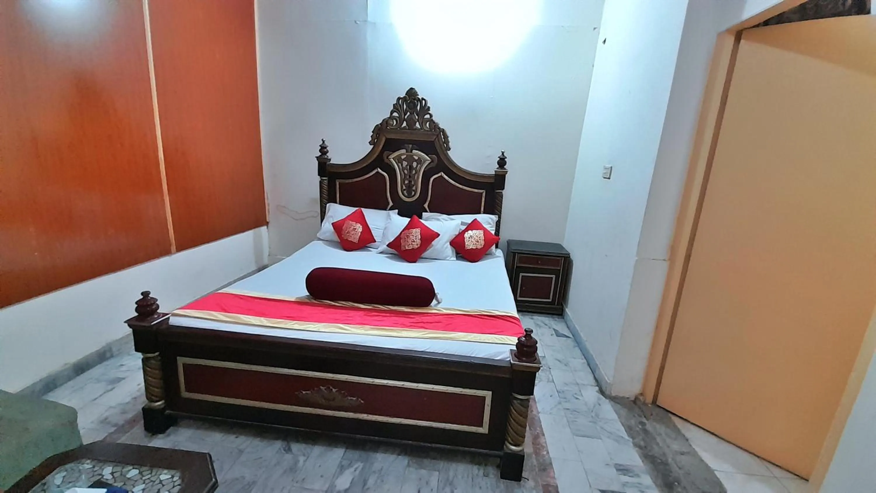 Bed in Hotel Super Seven