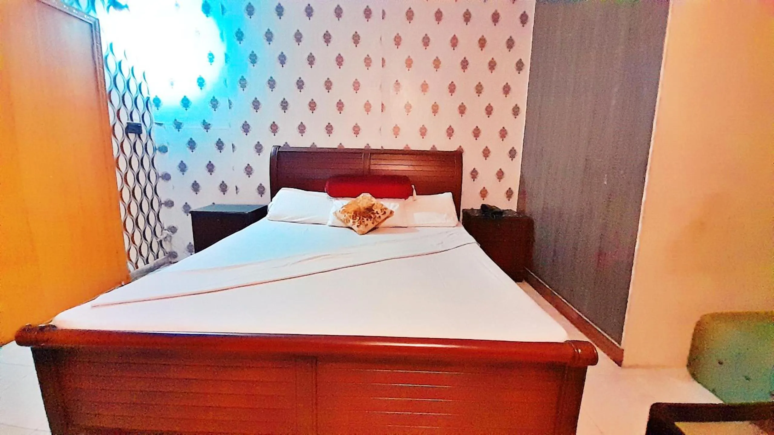 Bed in Hotel Super Seven