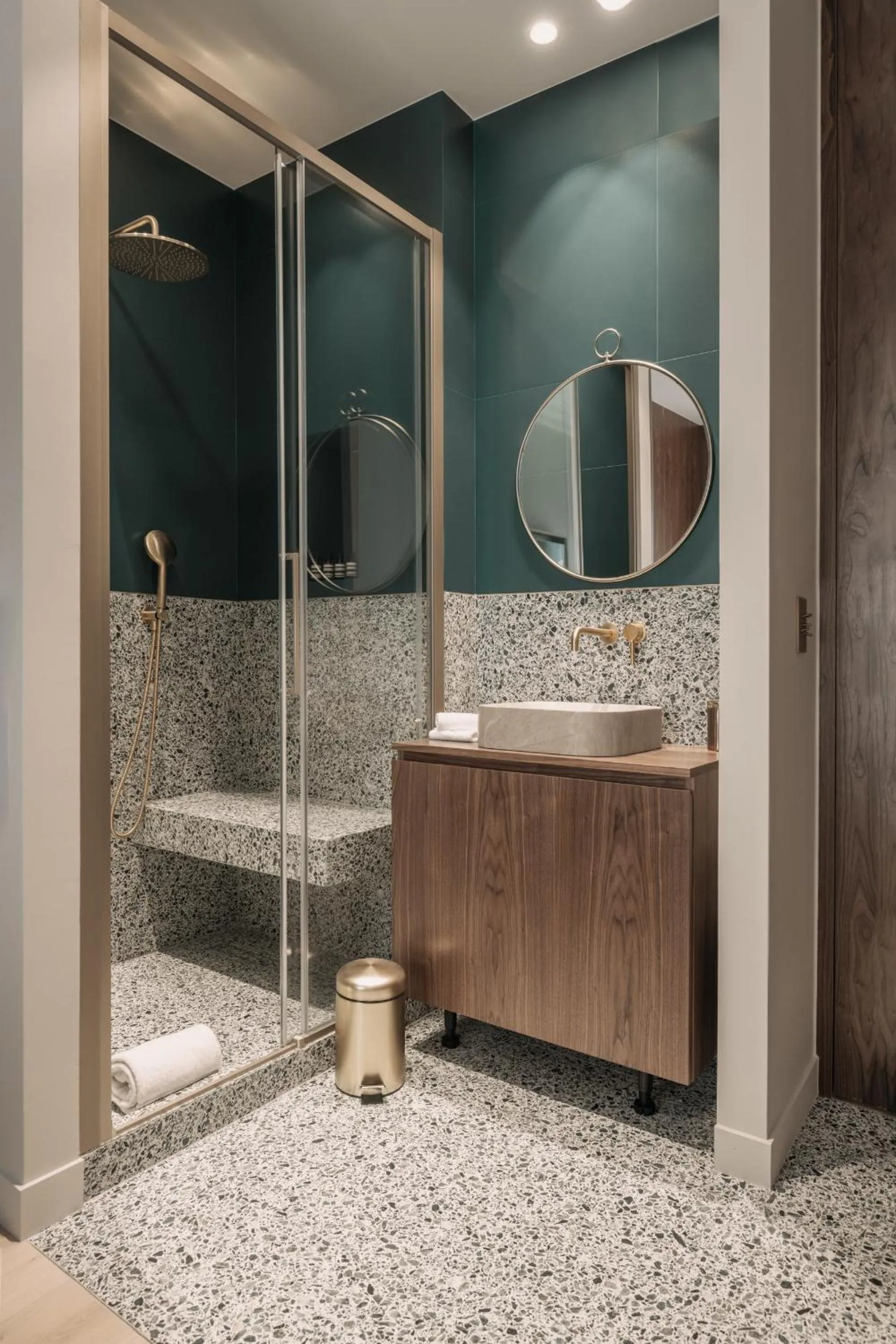 HIGHSTAY - Luxury Serviced Apartments - North Marais 1