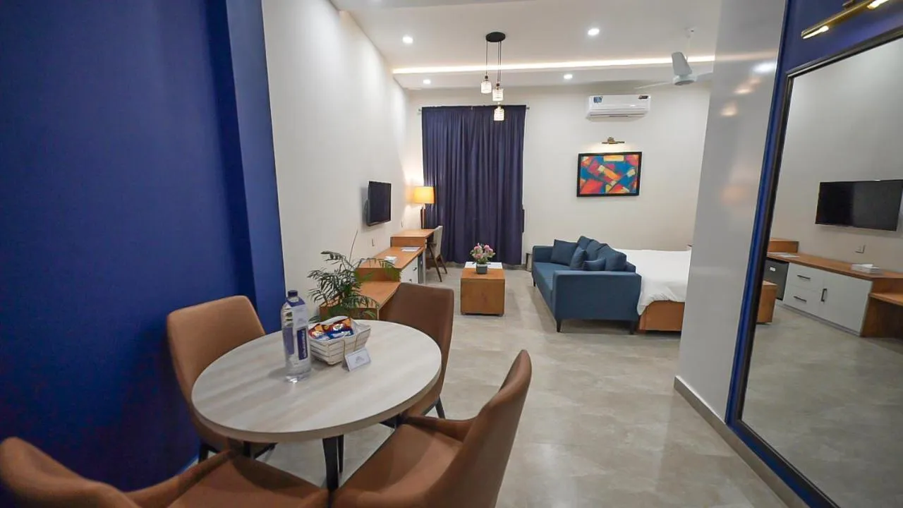 TV and multimedia in The Mark