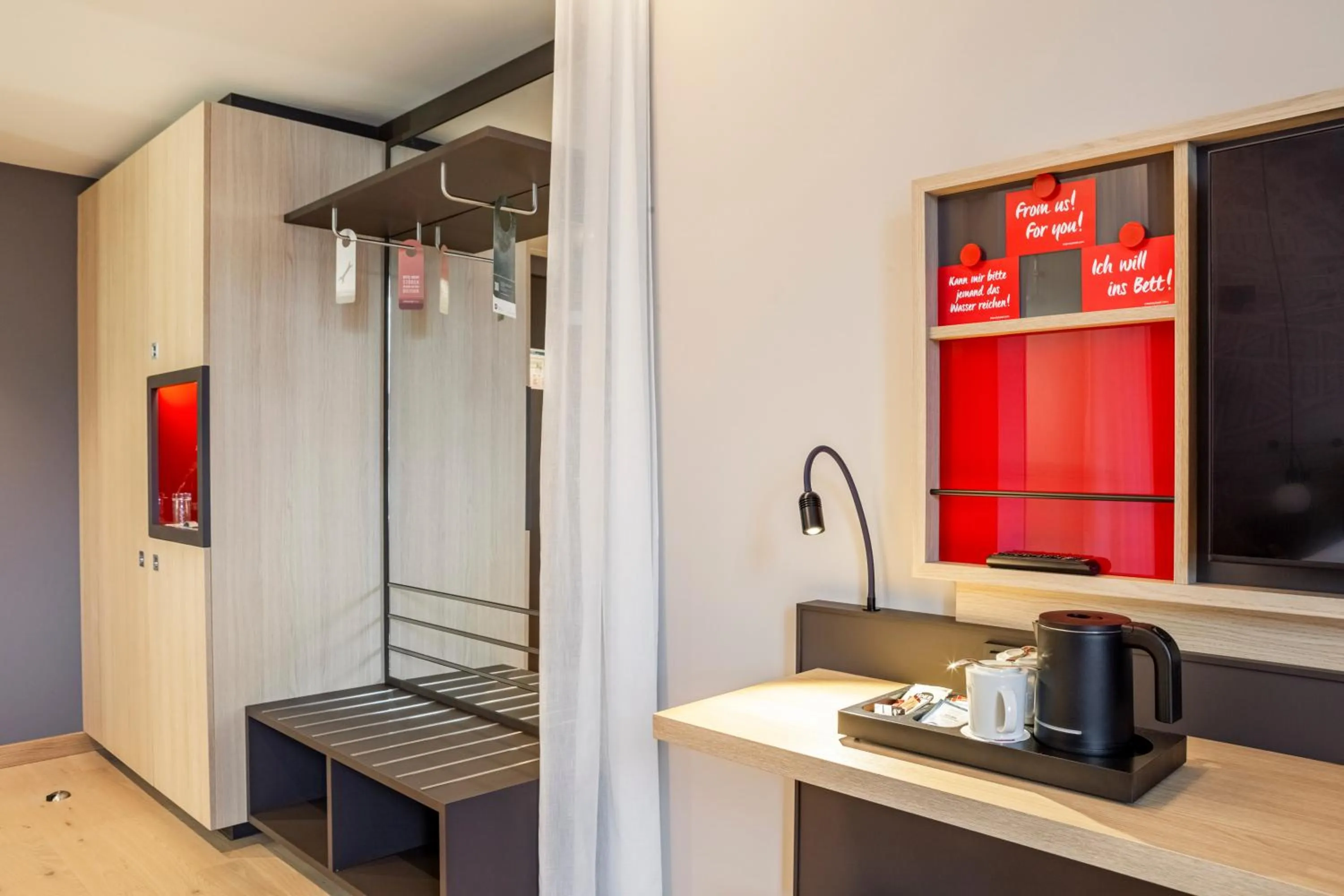 furniture in IntercityHotel Dortmund