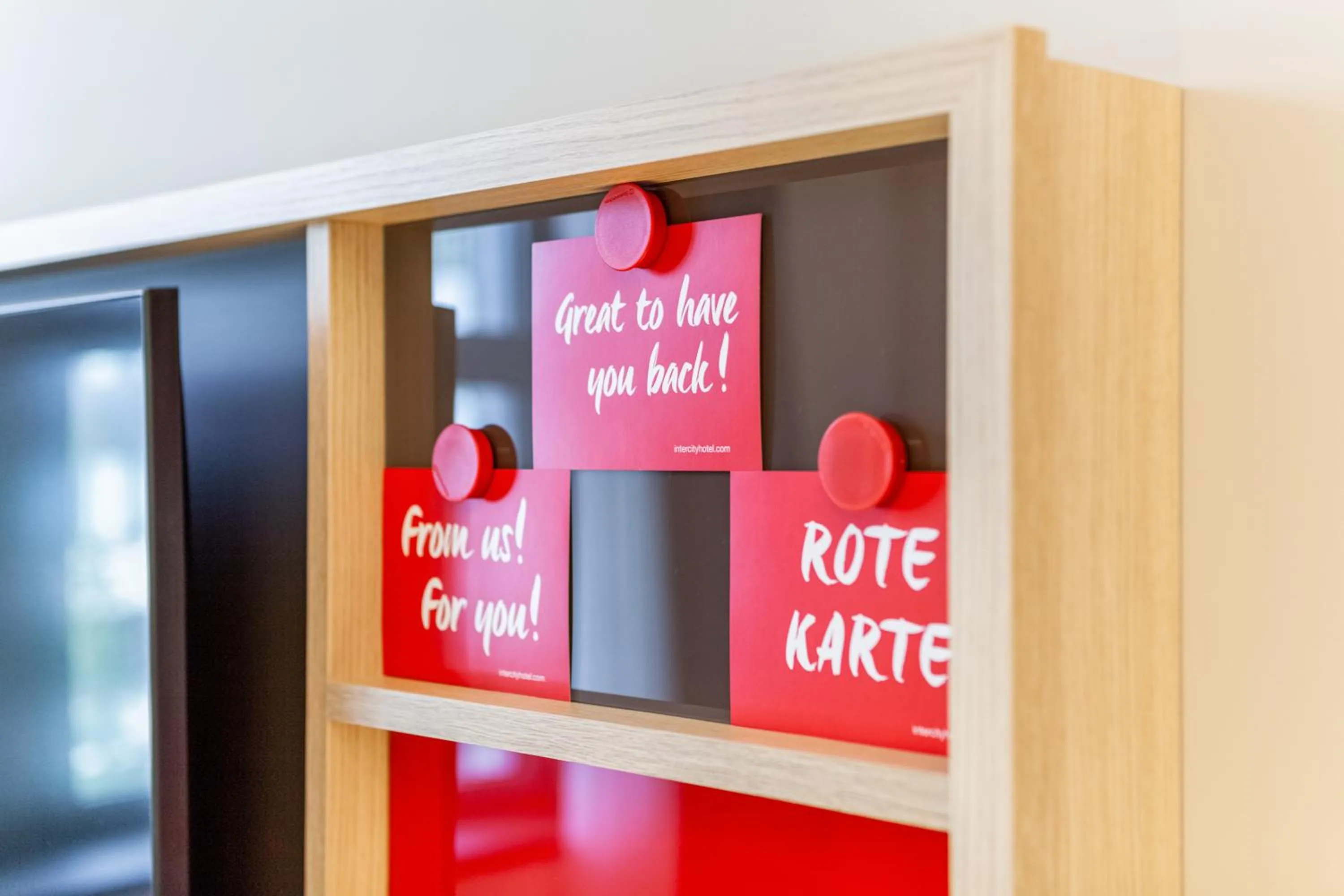 Decorative detail in IntercityHotel Dortmund