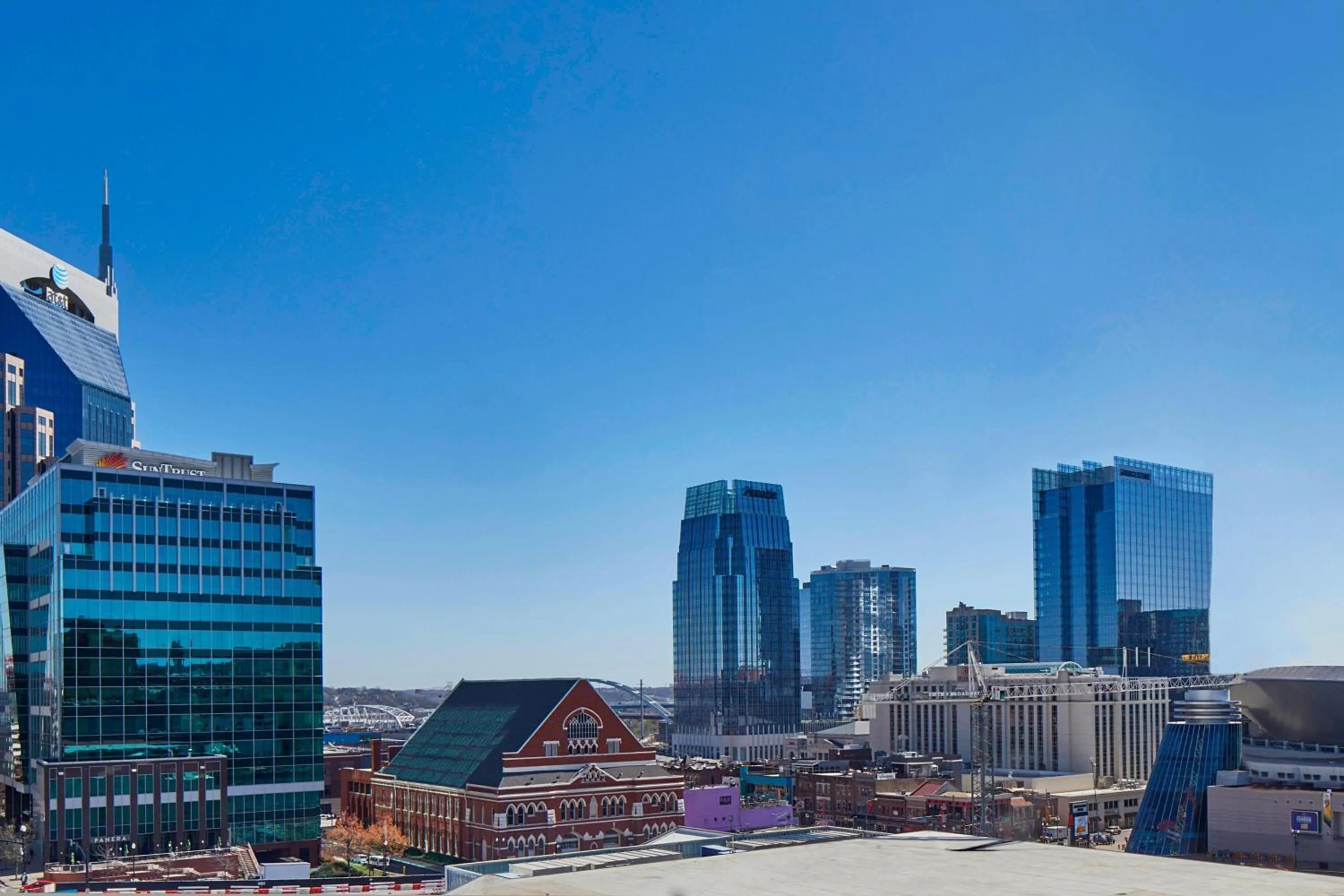 Photo of the whole room in Renaissance Nashville Hotel
