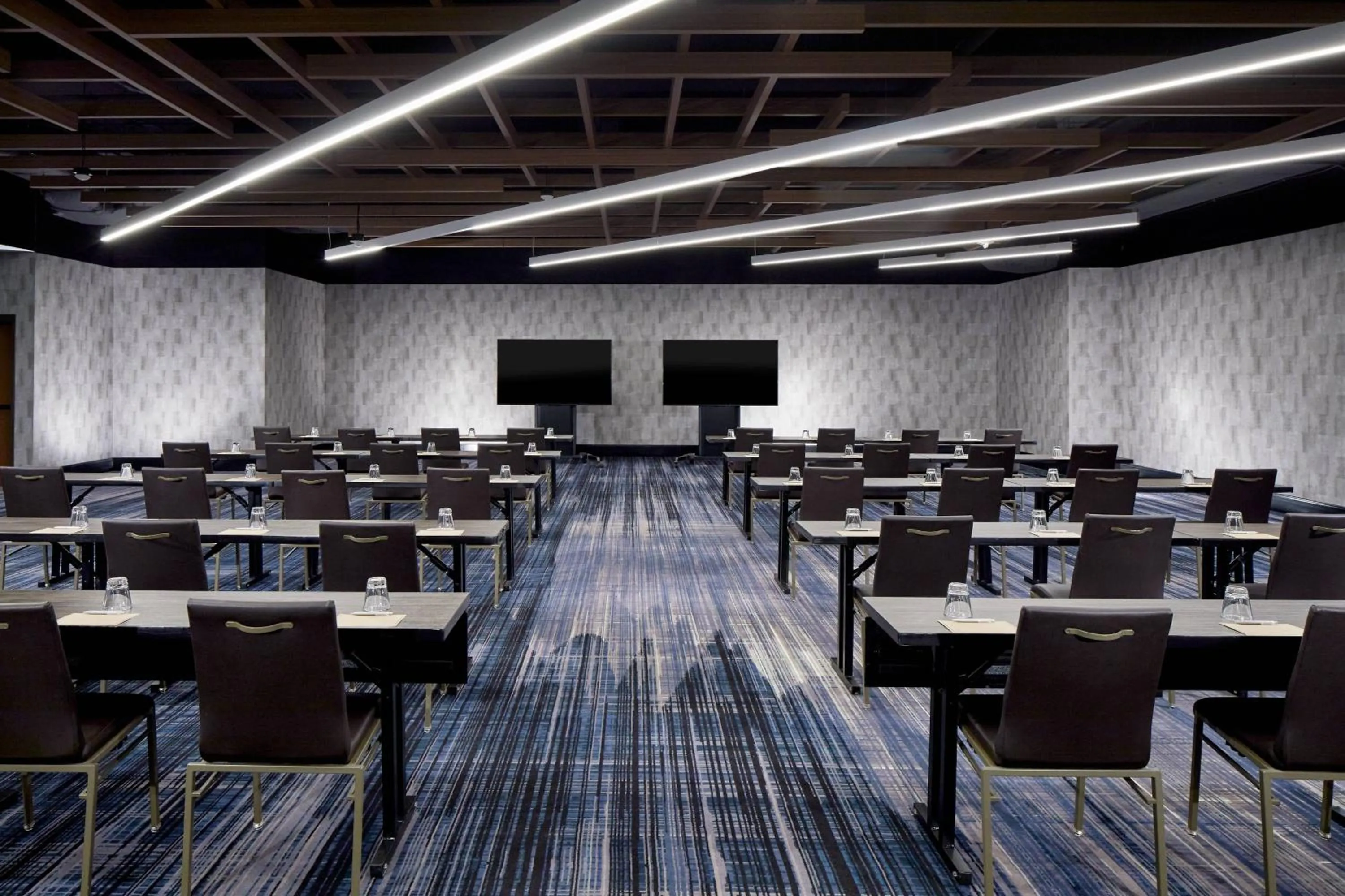 Meeting/conference room in Renaissance Nashville Hotel