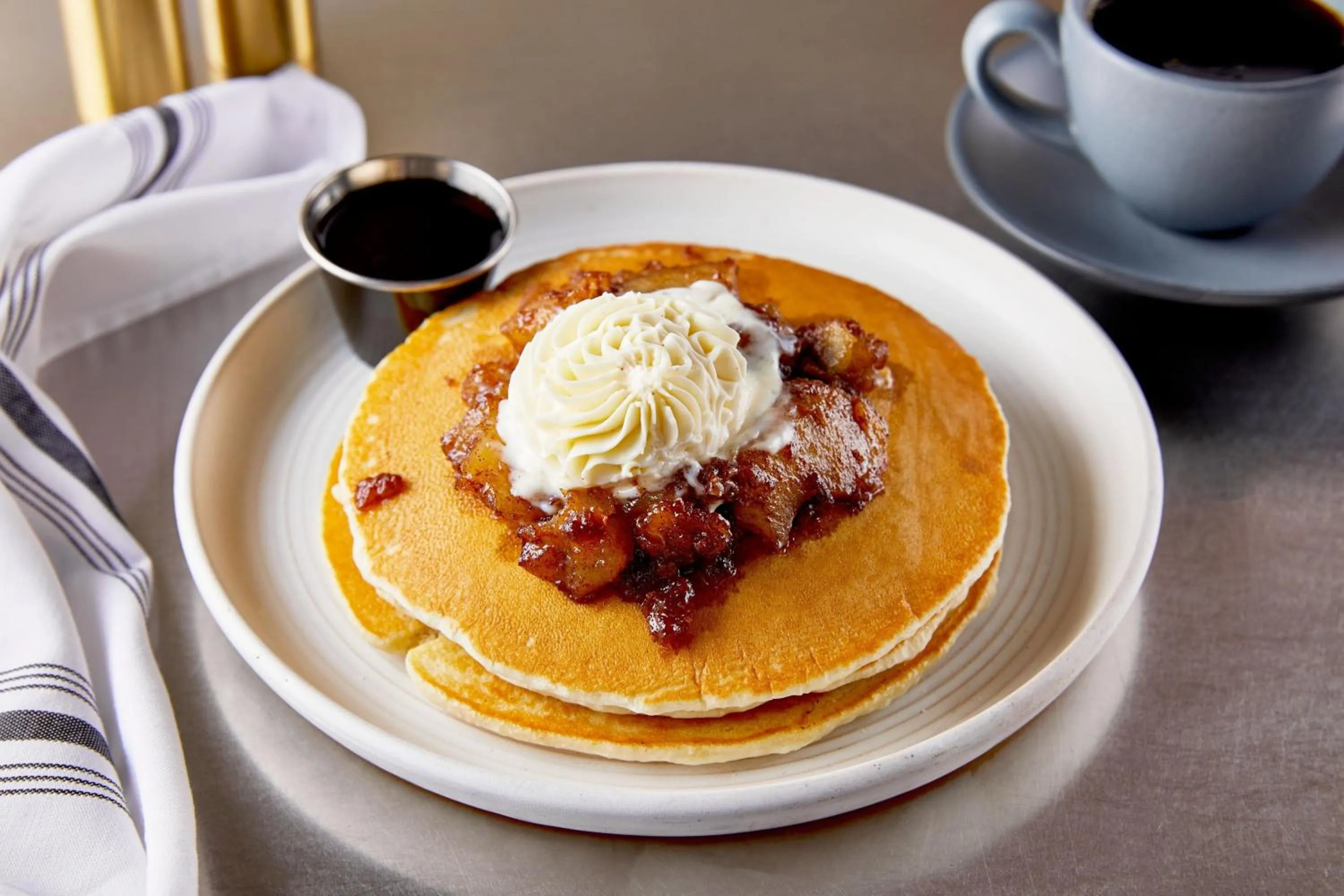 Restaurant/places to eat in Renaissance Nashville Hotel