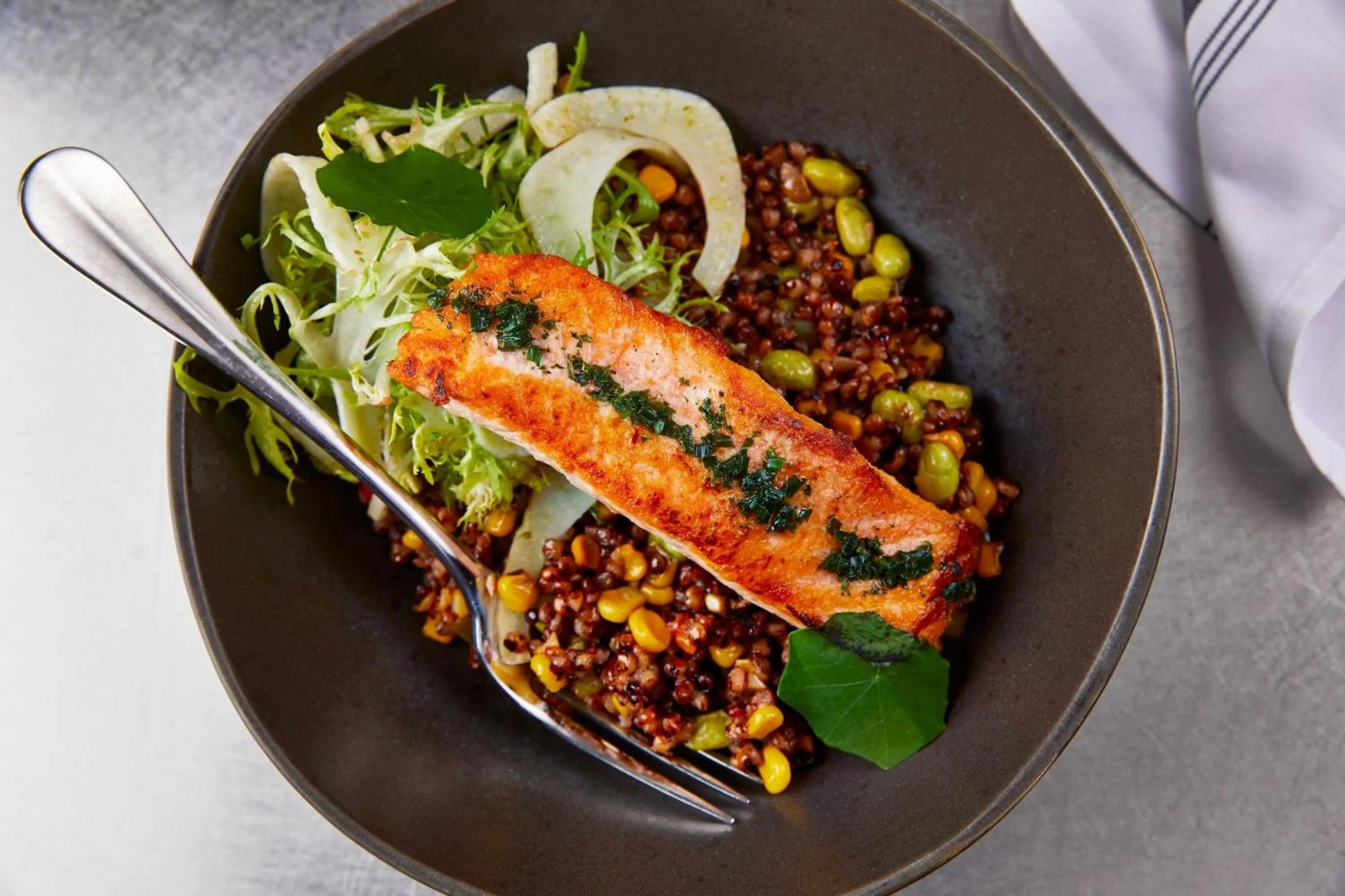 Restaurant/places to eat in Renaissance Nashville Hotel