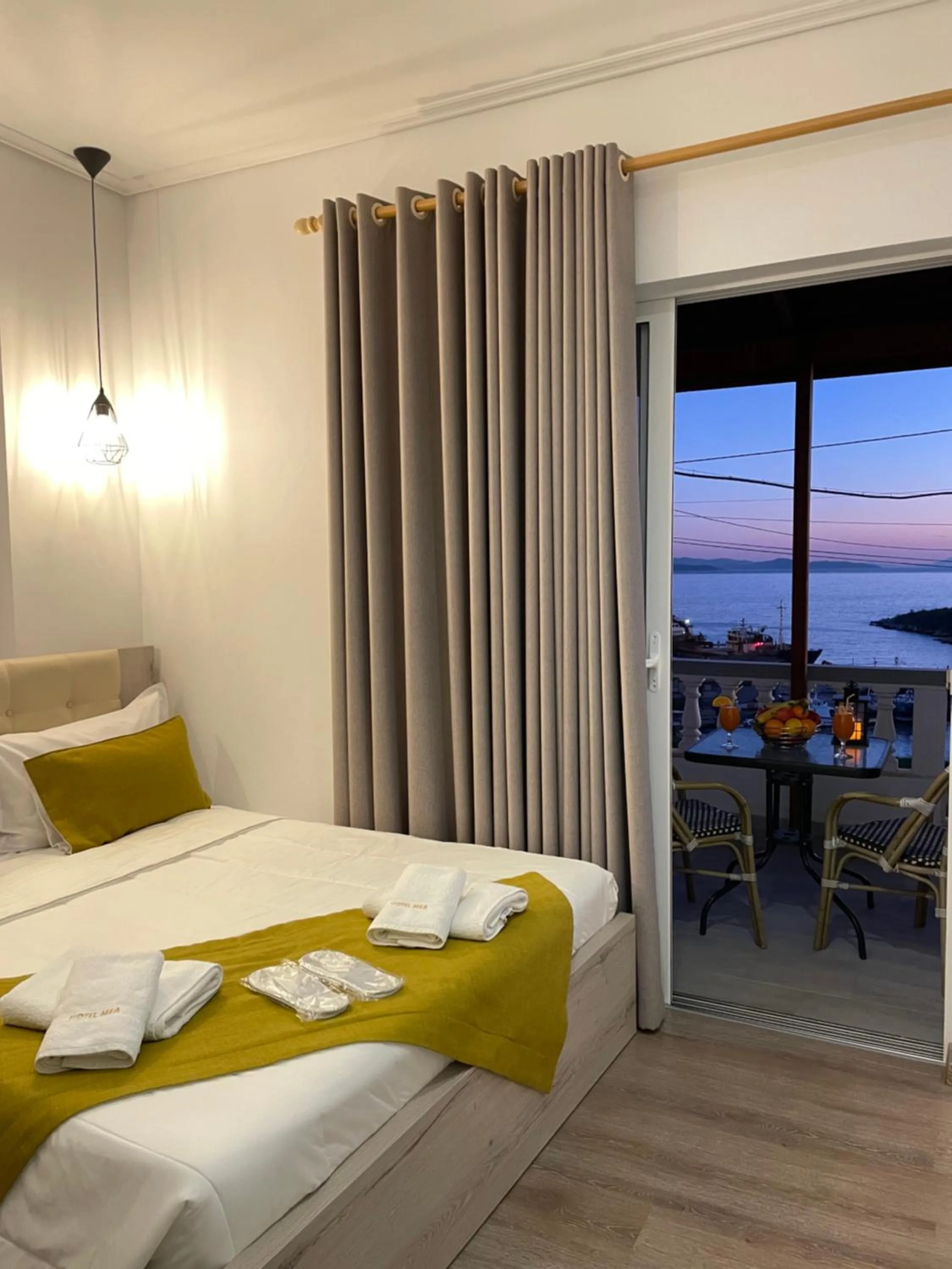 Bed in Relax Mea Hotel