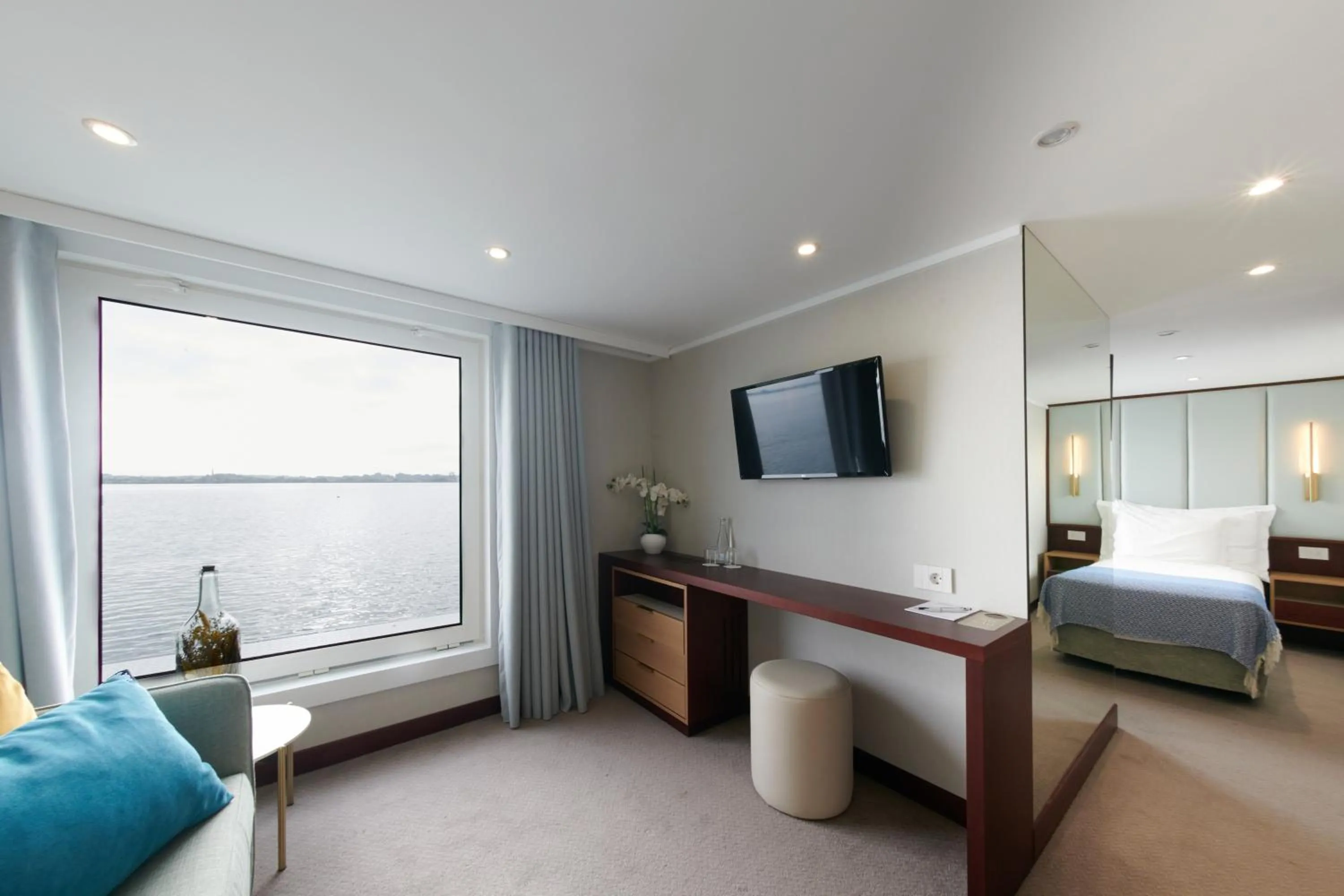 Costa do Sal Hotel Boat Lounge