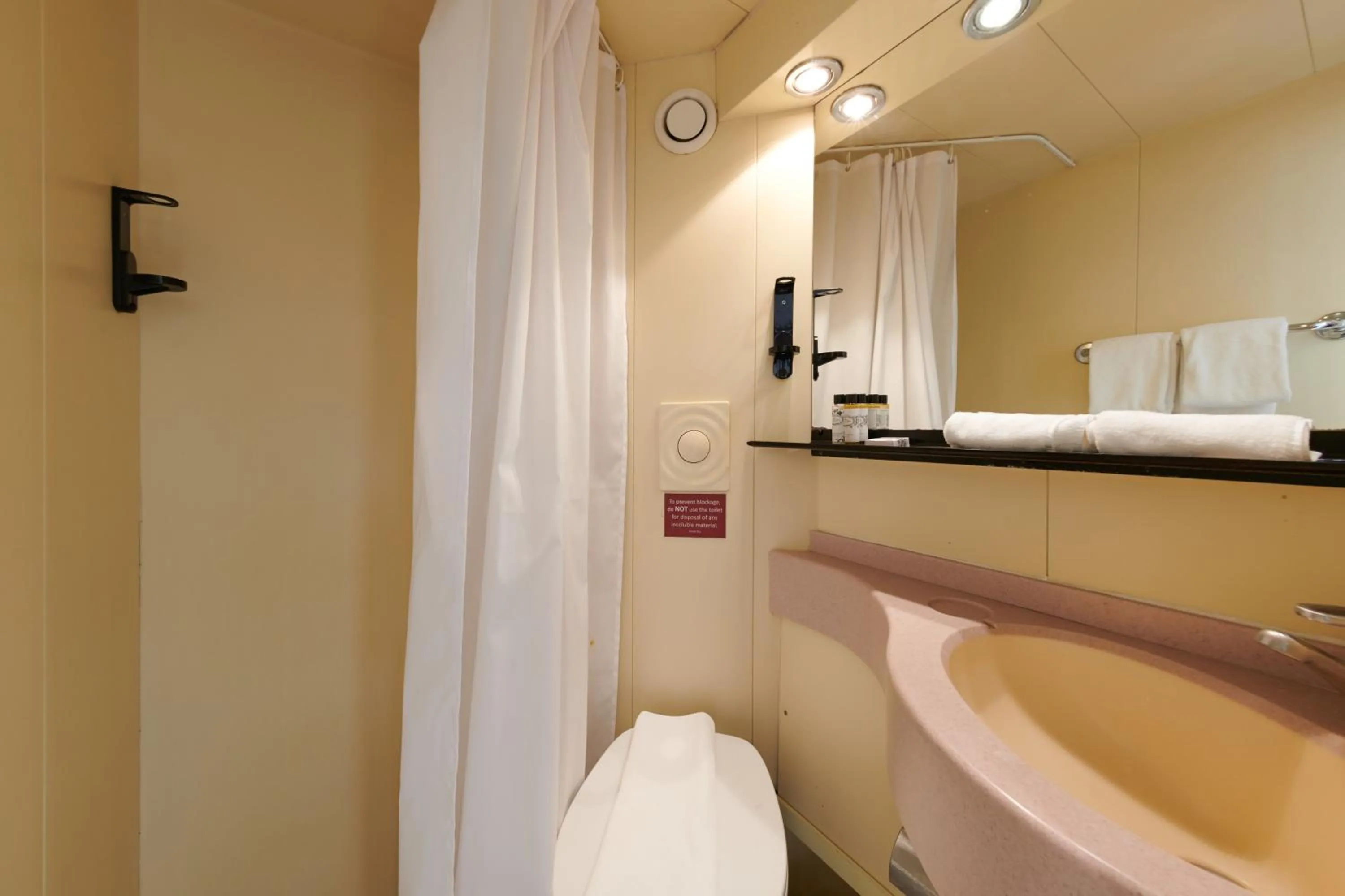 Costa do Sal Hotel Boat Lounge