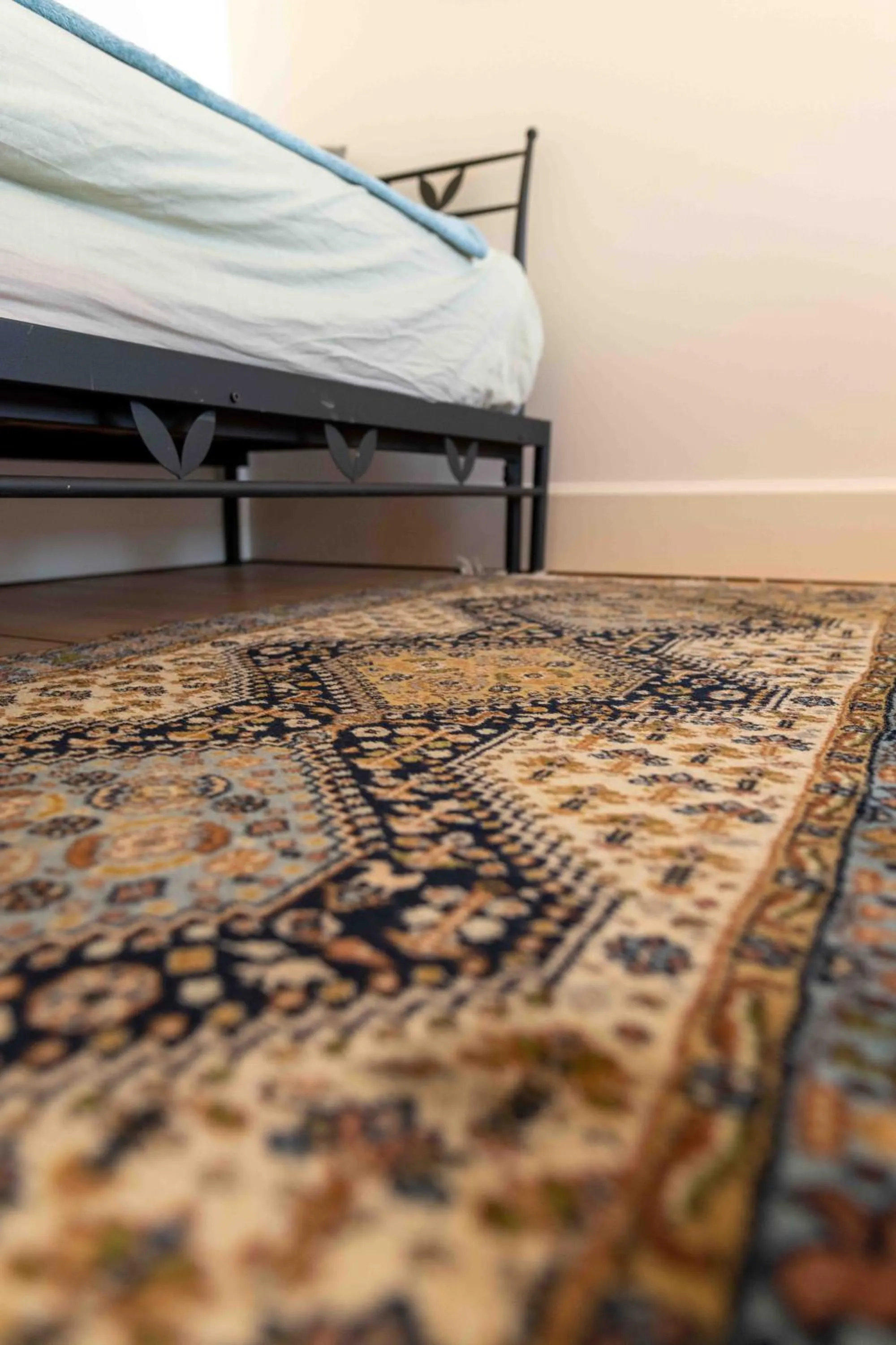 Decorative detail in Le Parc du Magnolia