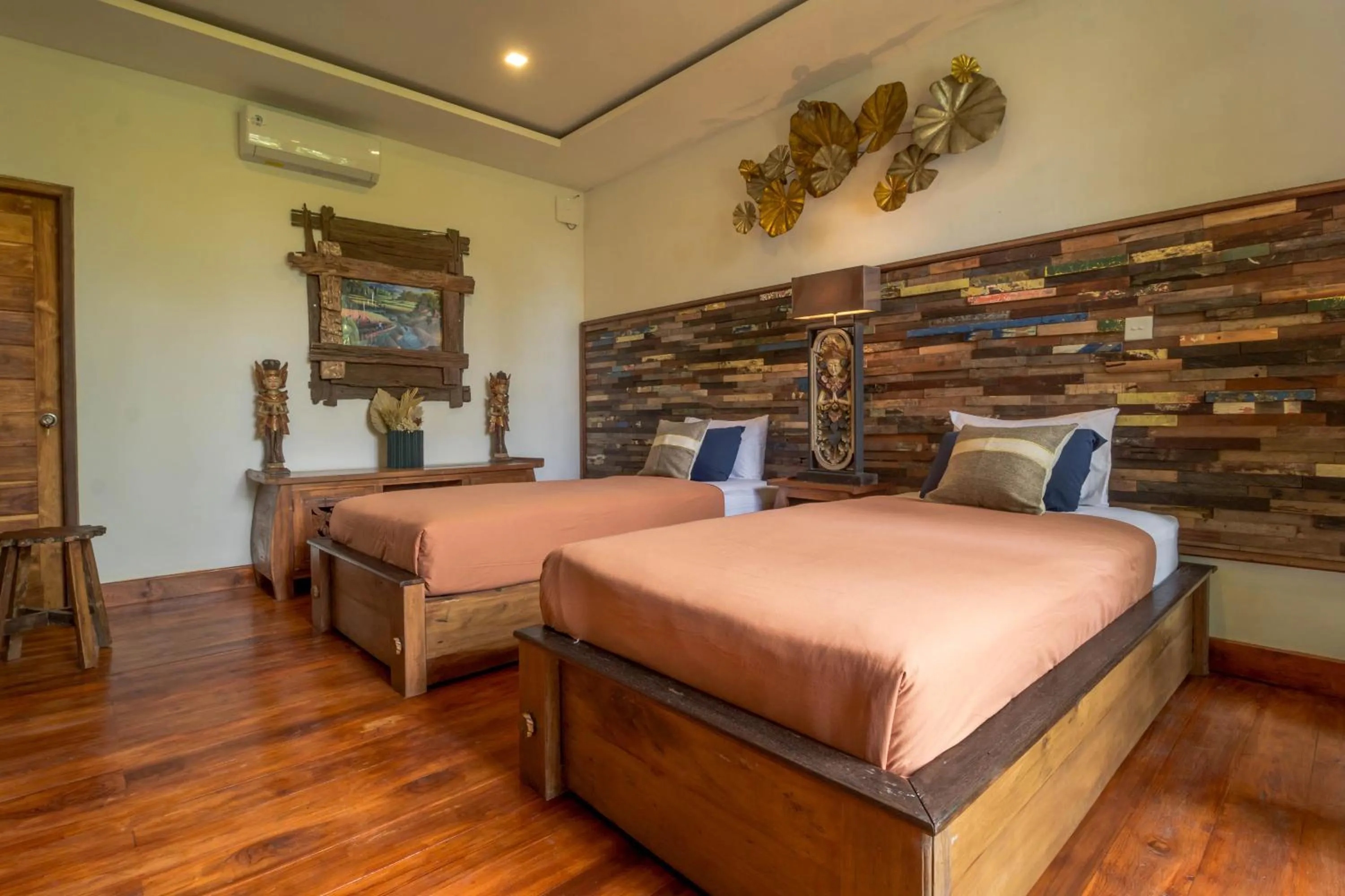 Bed in Masakali Retreat