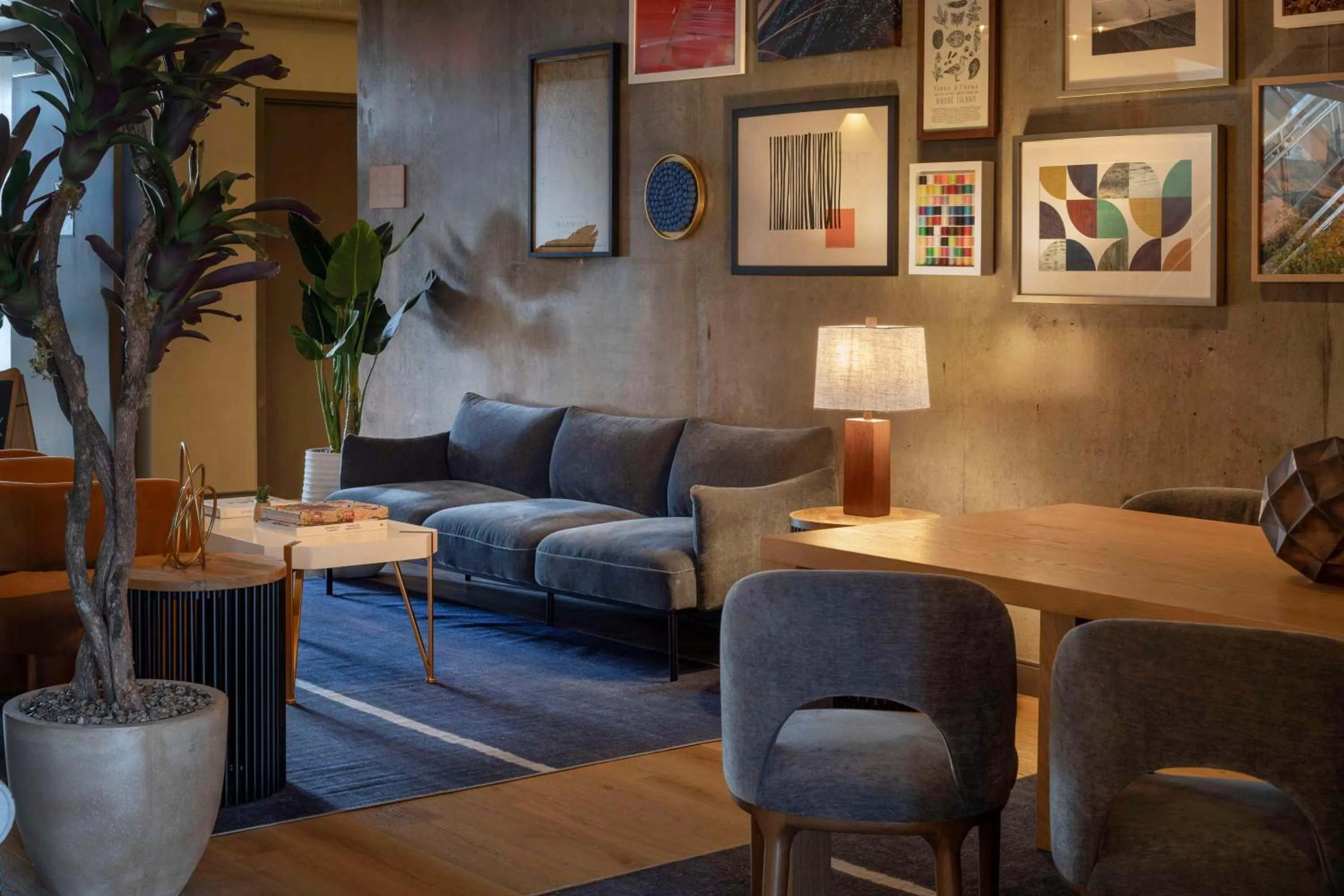 Lobby or reception in The LOOM Hotel, Tapestry Collection by Hilton