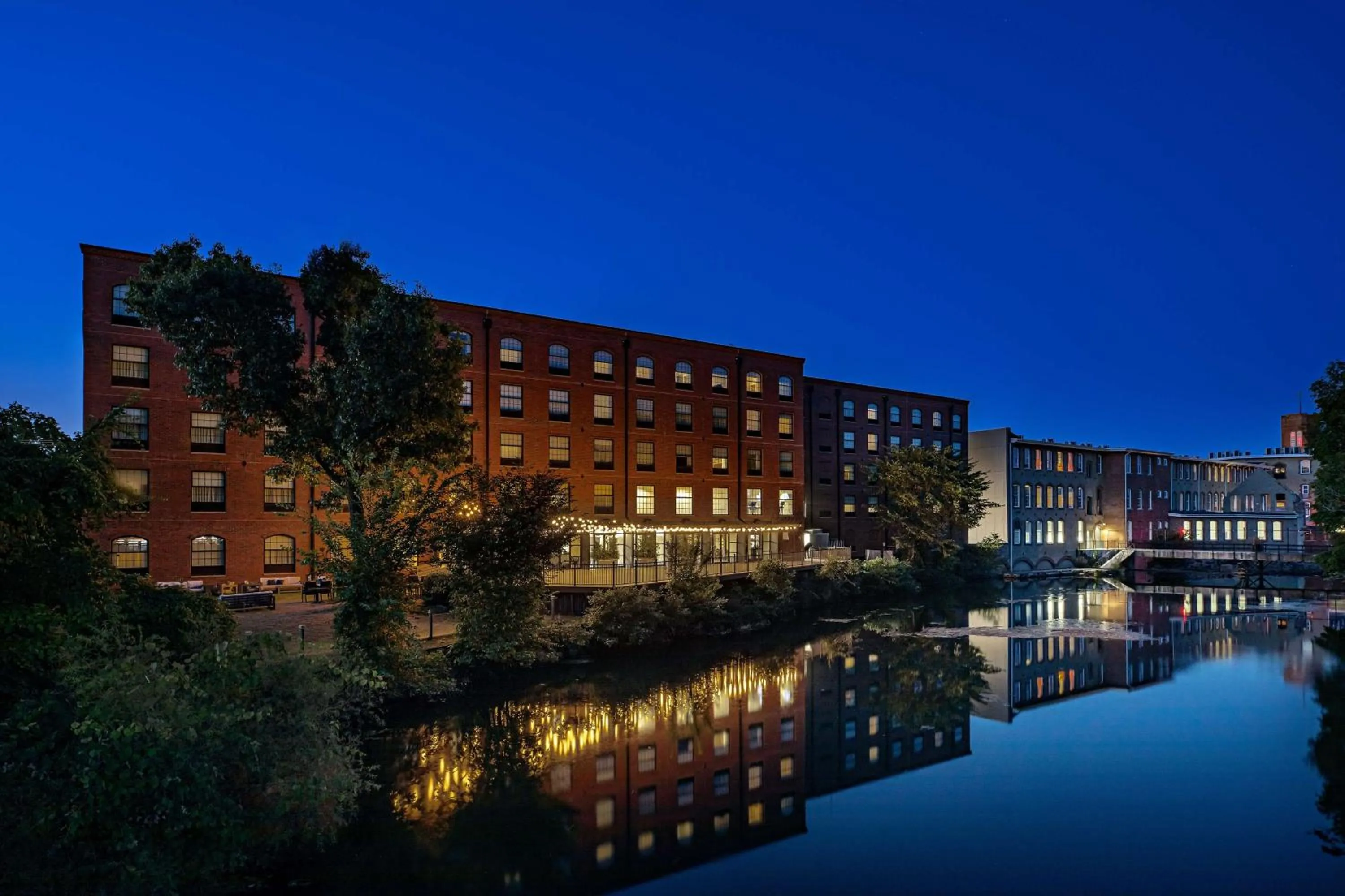 Property building in The LOOM Hotel, Tapestry Collection by Hilton