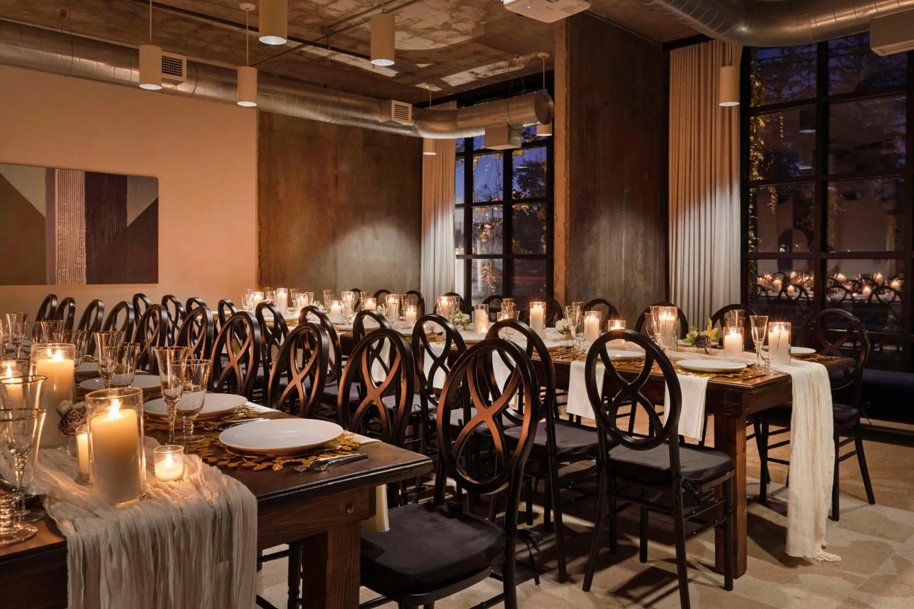 Meeting/conference room in The LOOM Hotel, Tapestry Collection by Hilton