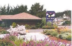 Facade/entrance in Gualala Surf Inn on the ocean bluff Facade/entrance in Gualala Surf Inn on the ocean bluff