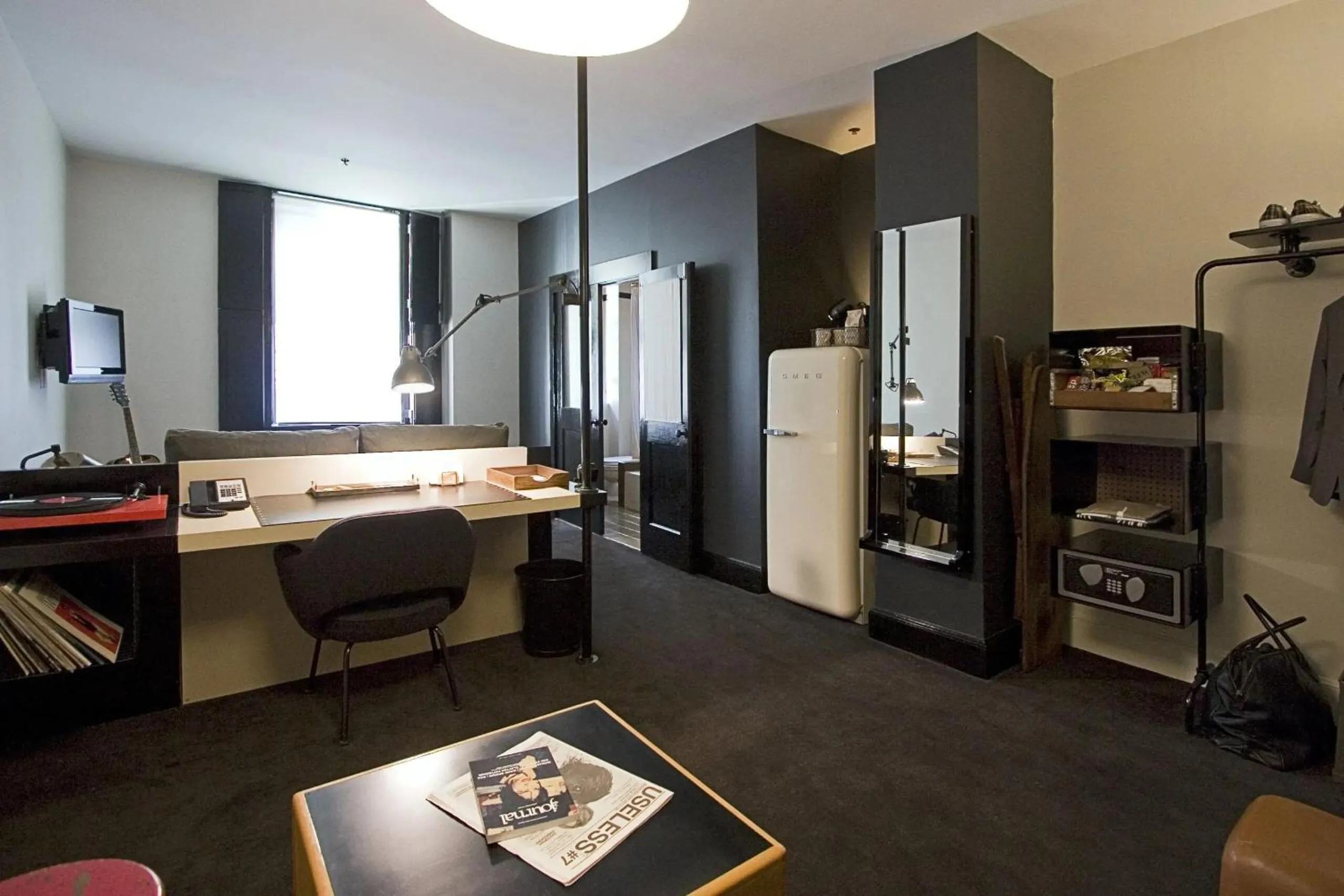 TV and multimedia in Ace Hotel New York