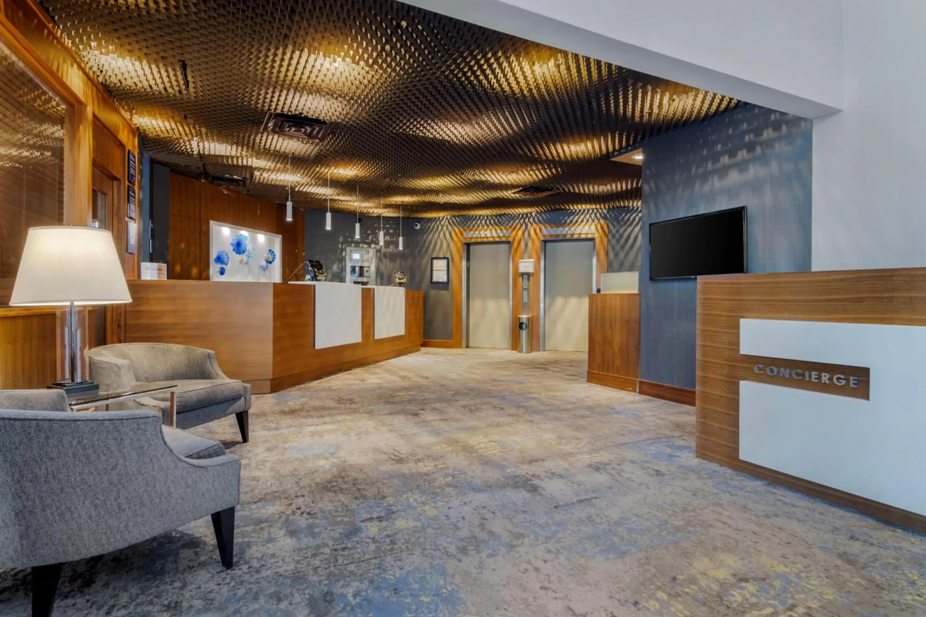 Lobby or reception in Best Western Premier Chateau Granville Hotel & Suites & Conference Centre Lobby or reception in Best Western Premier Chateau Granville Hotel & Suites & Conference Centre