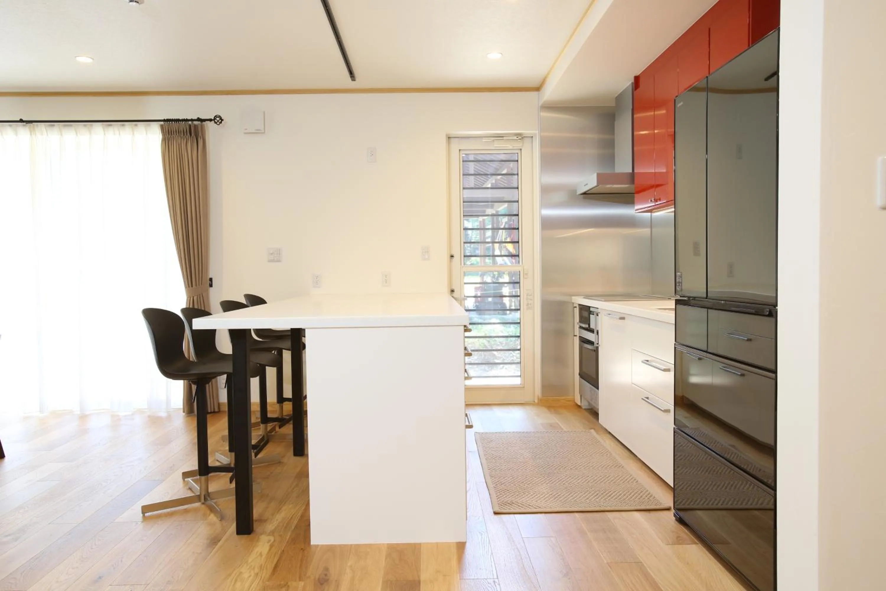 Kitchen or kitchenette in Villa Bavaria by Hakuba White Fox Company