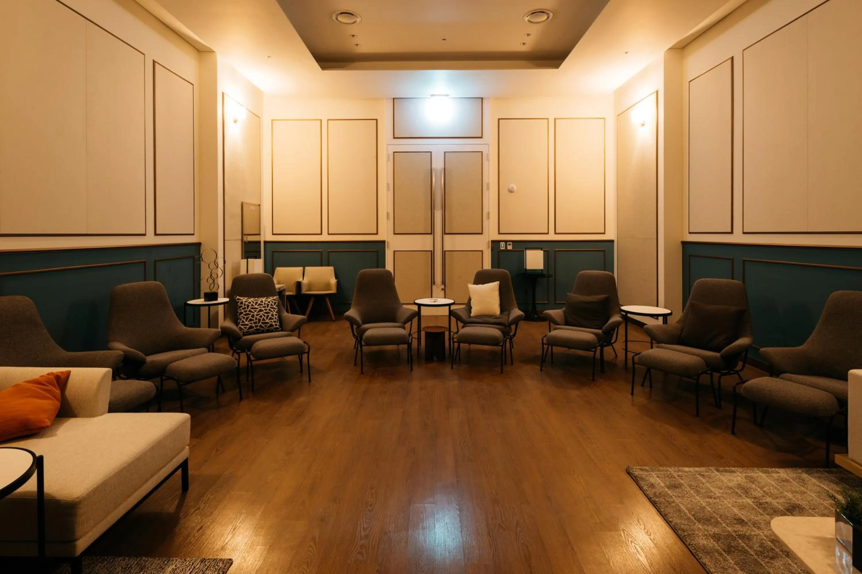 Entertainment in Chestertons Sokcho