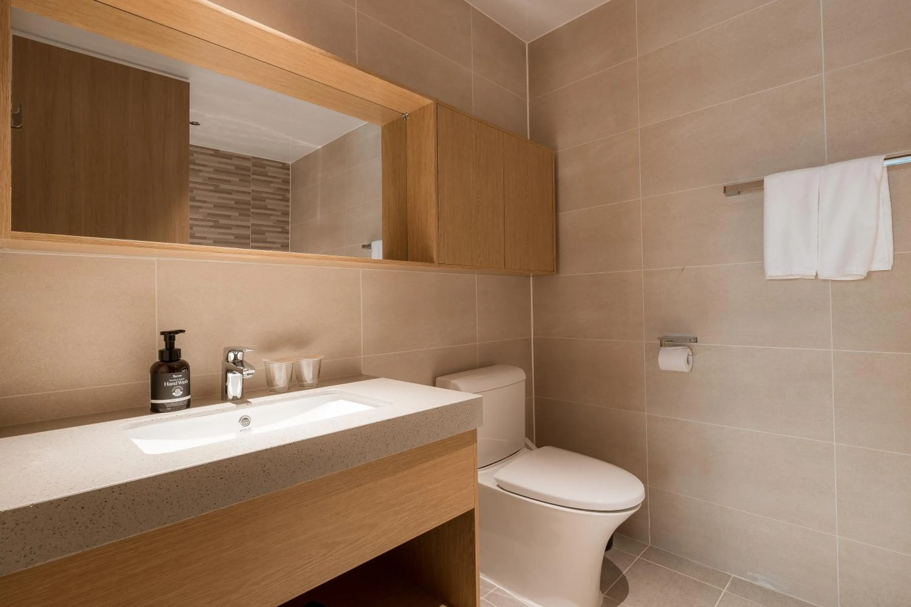 Bathroom in Chestertons Sokcho