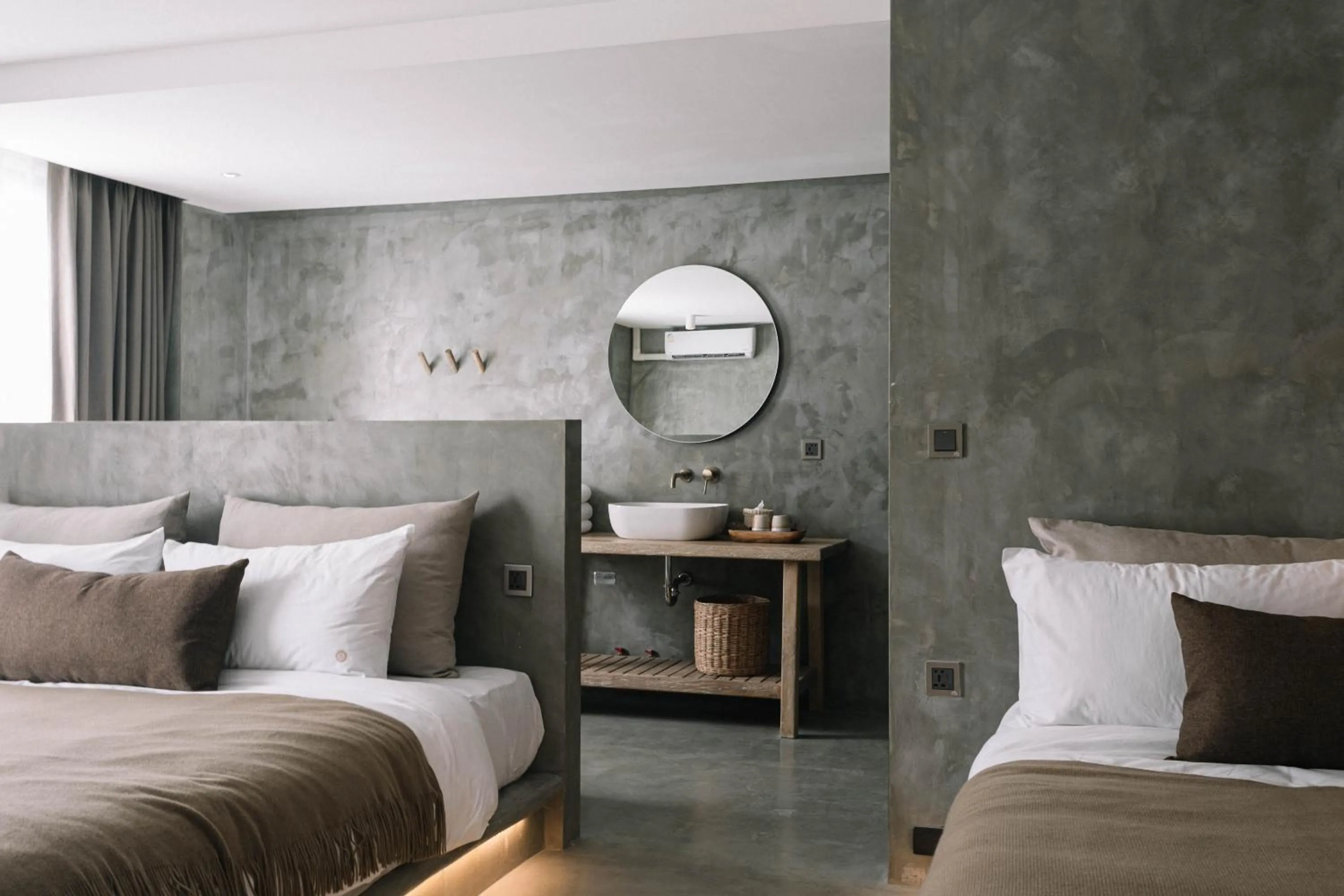 Bed in Glory Wabi Sabi Hotel 清迈古城荣耀侘寂酒店