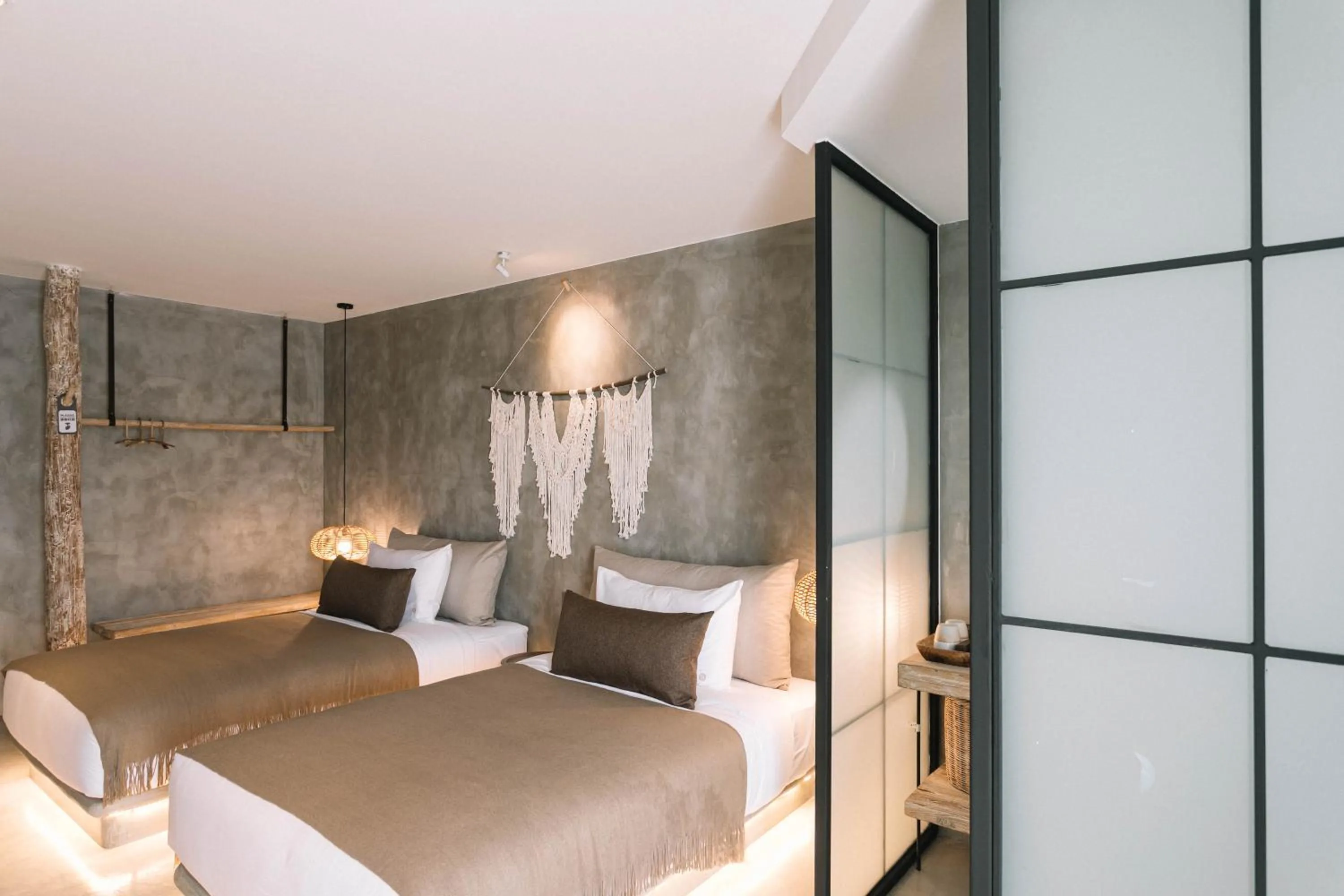 Bed in Glory Wabi Sabi Hotel 清迈古城荣耀侘寂酒店