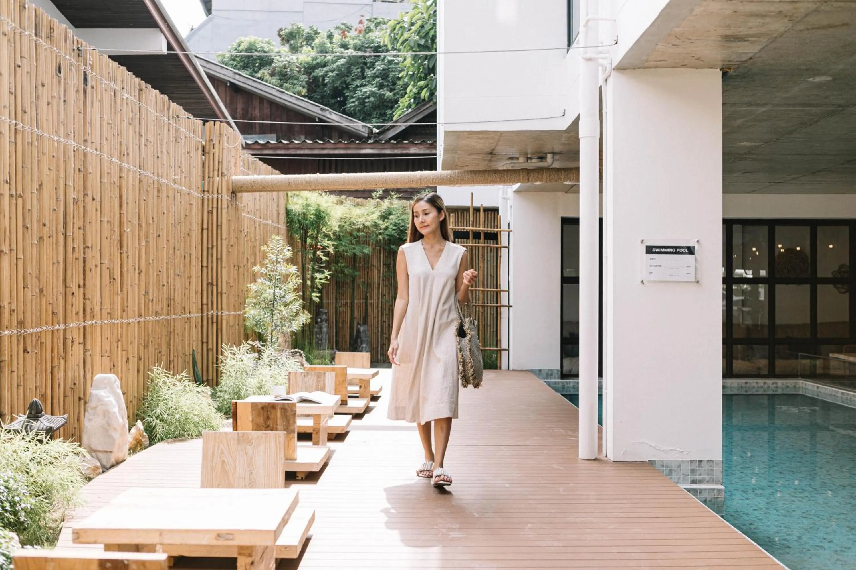 People in Glory Wabi Sabi Hotel 清迈古城荣耀侘寂酒店